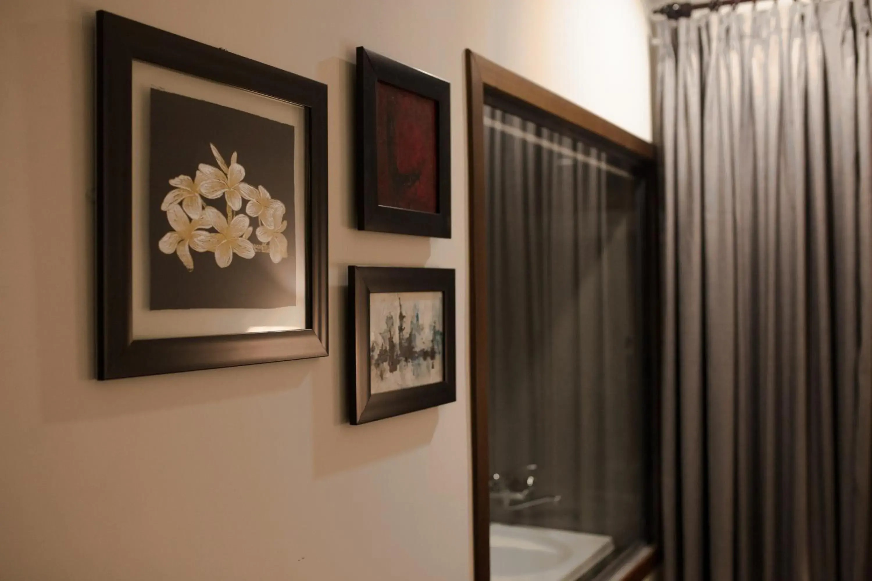 Bathroom in Dan Oasis Hotel and Apartment Bathroom in Dan Oasis Hotel and Apartment