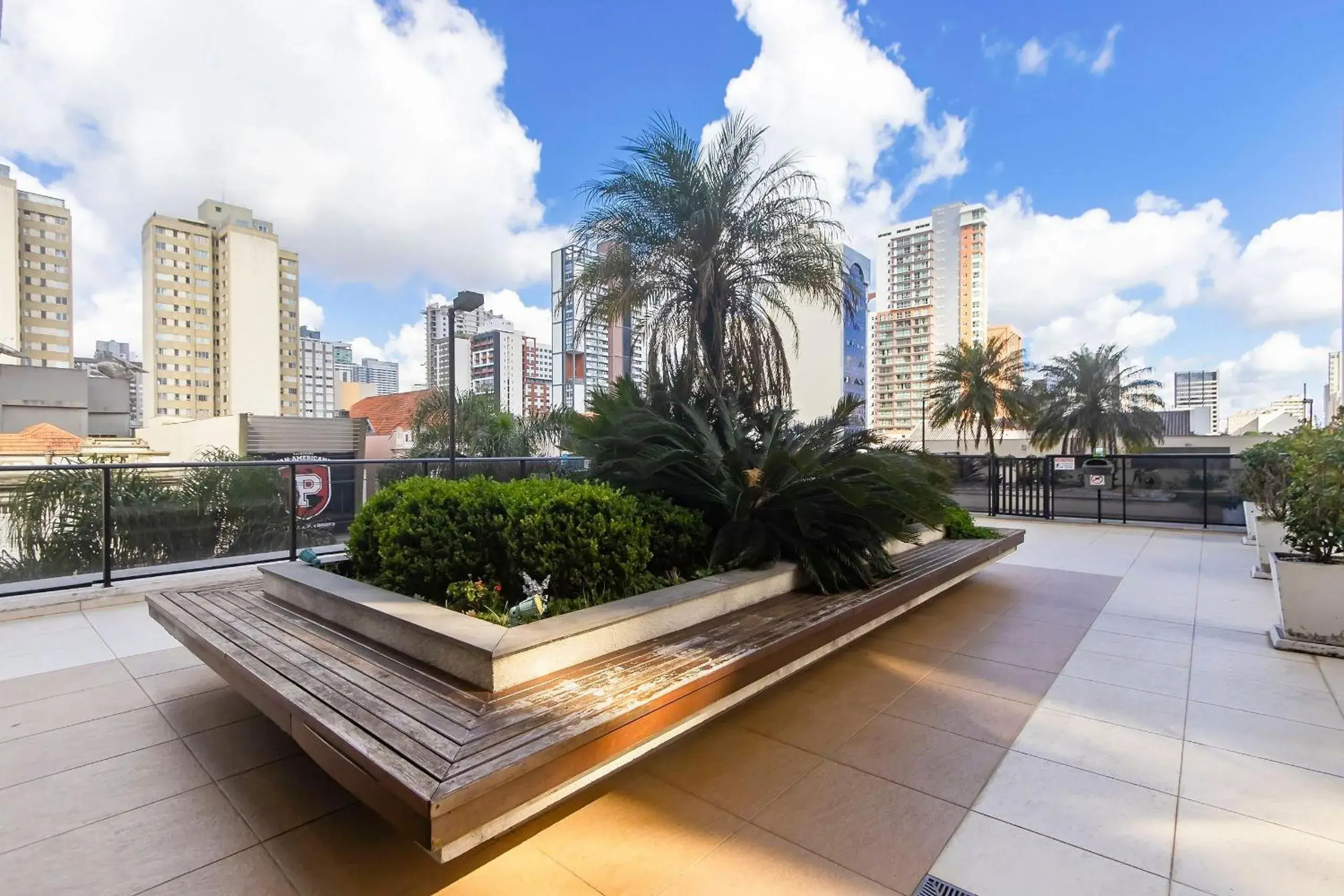 Studio with Balcony in Apto em frente ao shopping com piscina aquecida Studio with Balcony in Apto em frente ao shopping com piscina aquecida