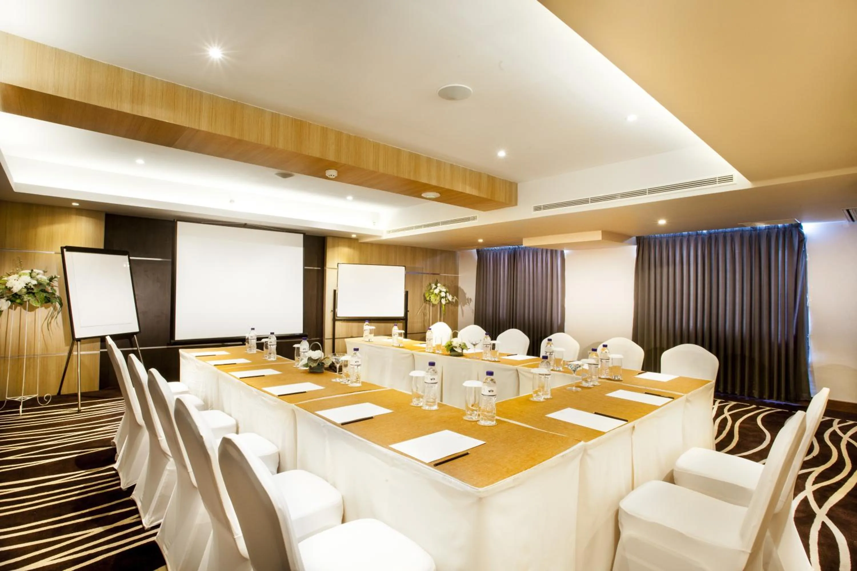 Meeting/conference room in Sovereign Bali Hotel