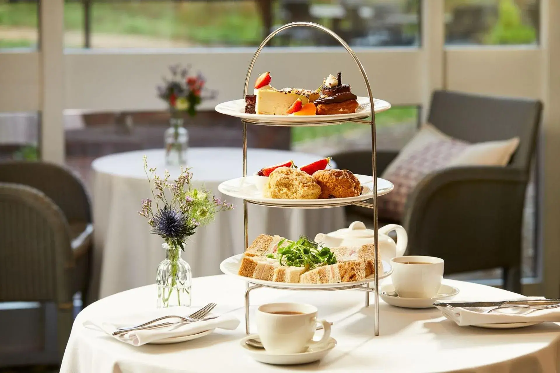 Food and drinks in Macdonald Botley Park Hotel & Spa Food and drinks in Macdonald Botley Park Hotel & Spa