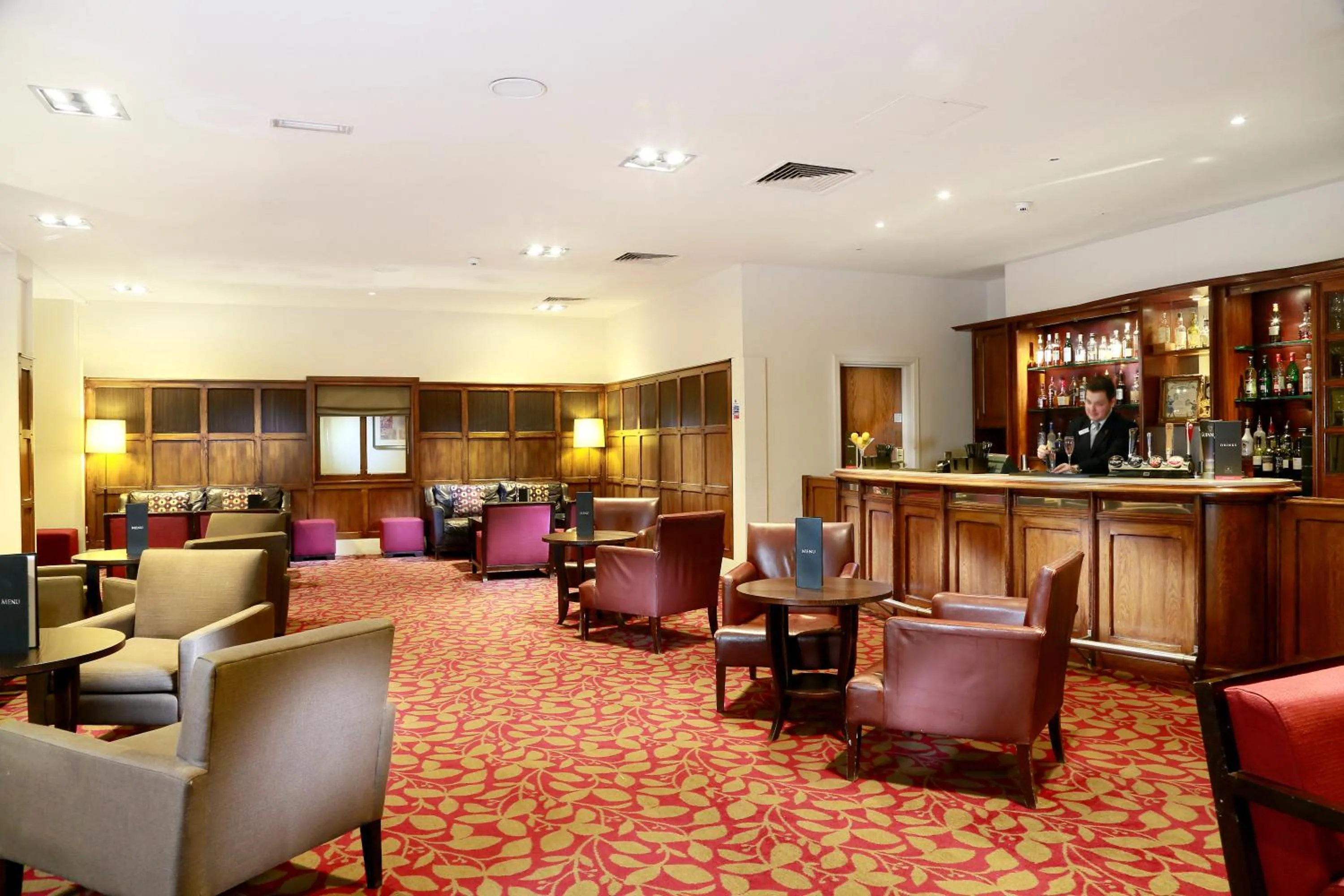Lounge or bar in Macdonald Botley Park Hotel & Spa