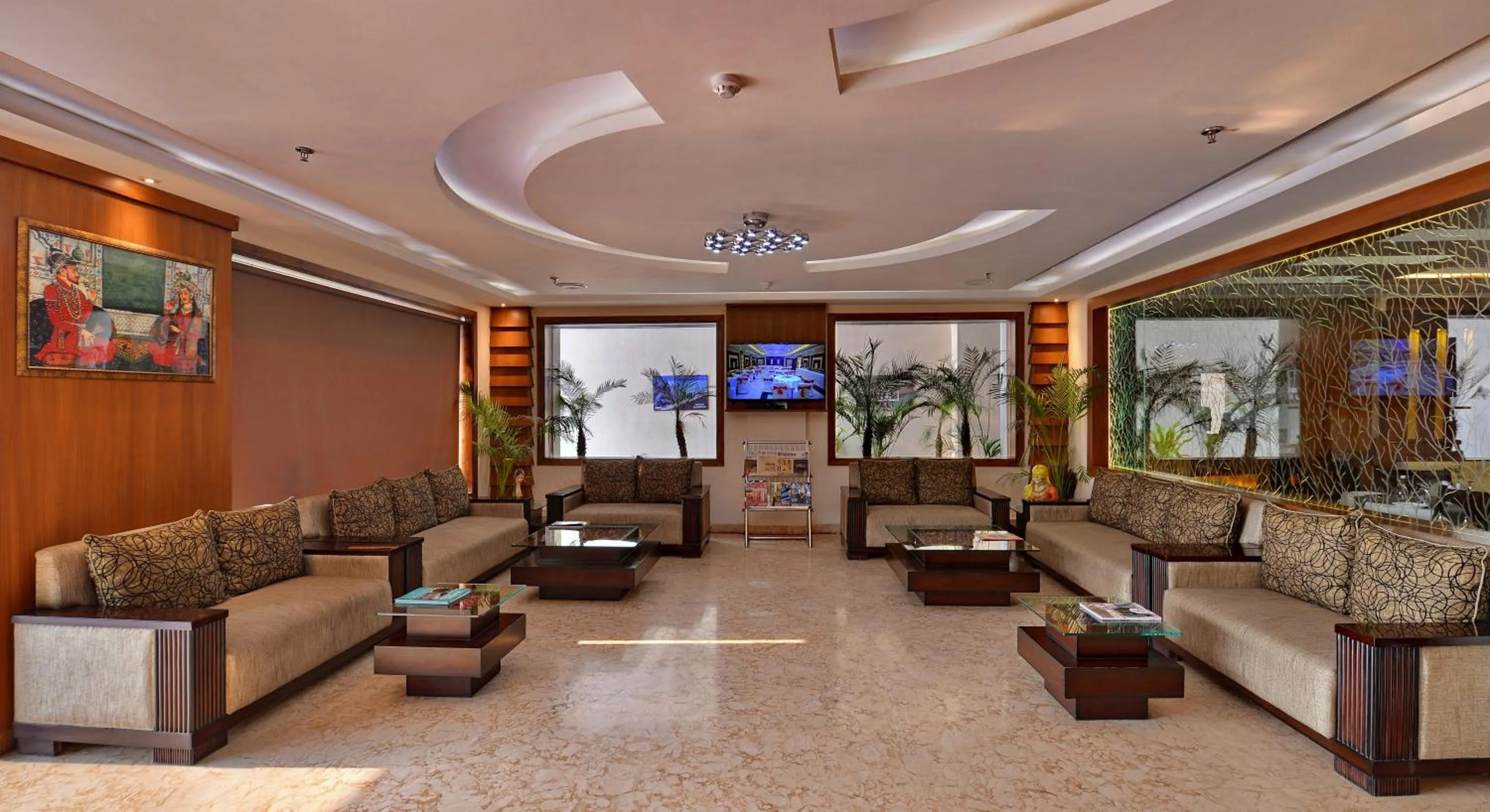 Lobby or reception in Hotel Seven Hills Tower