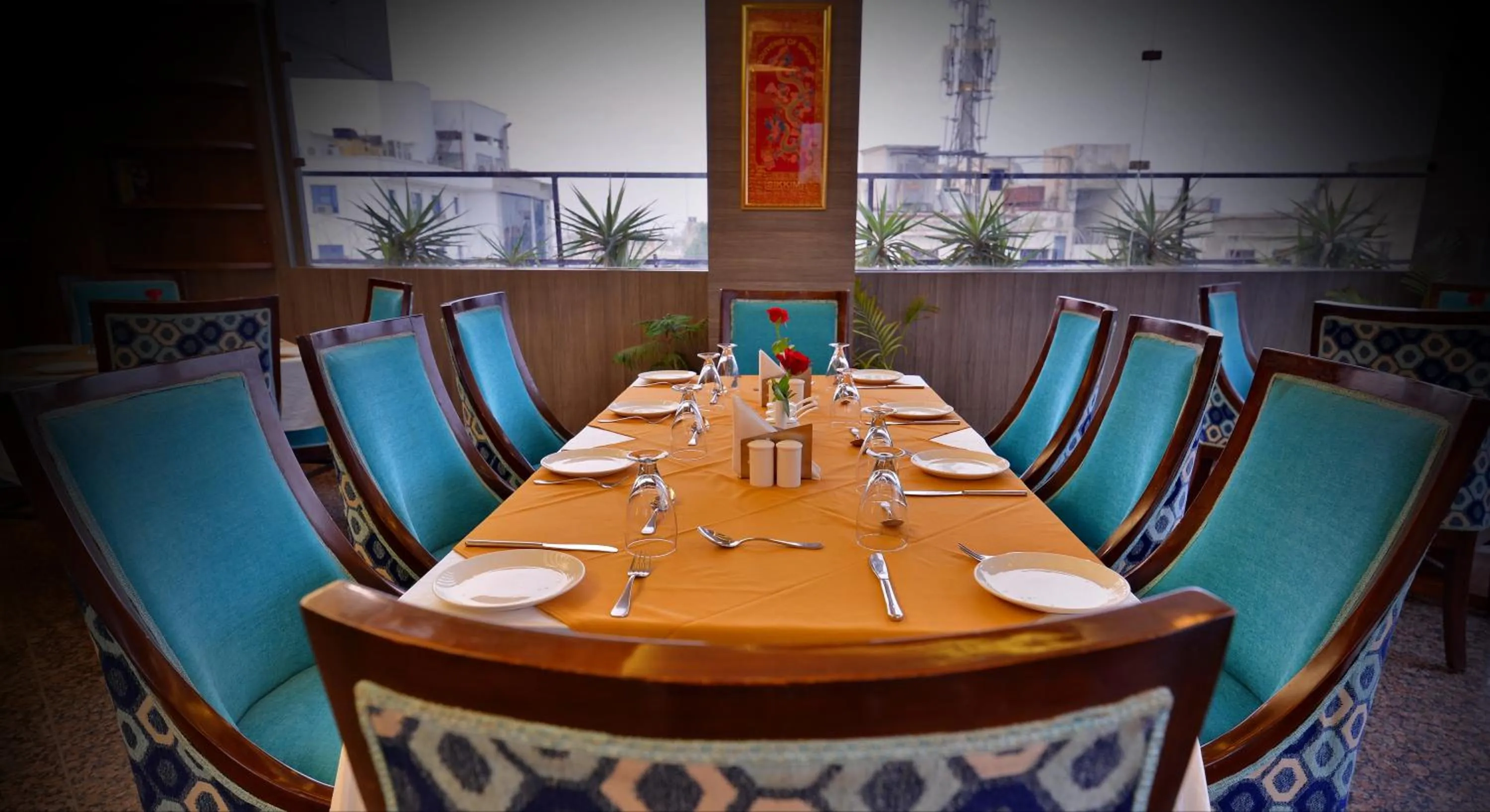 Day in Hotel Seven Hills Tower