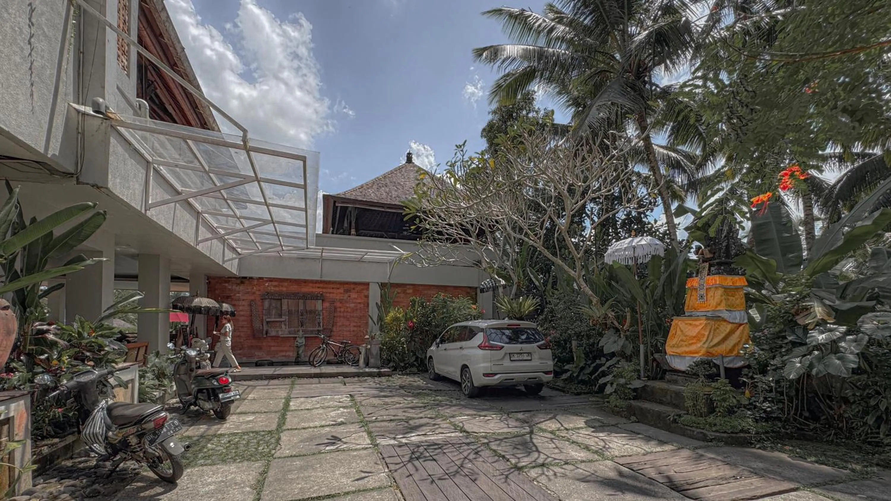 Parking in Puri Sebali Resort