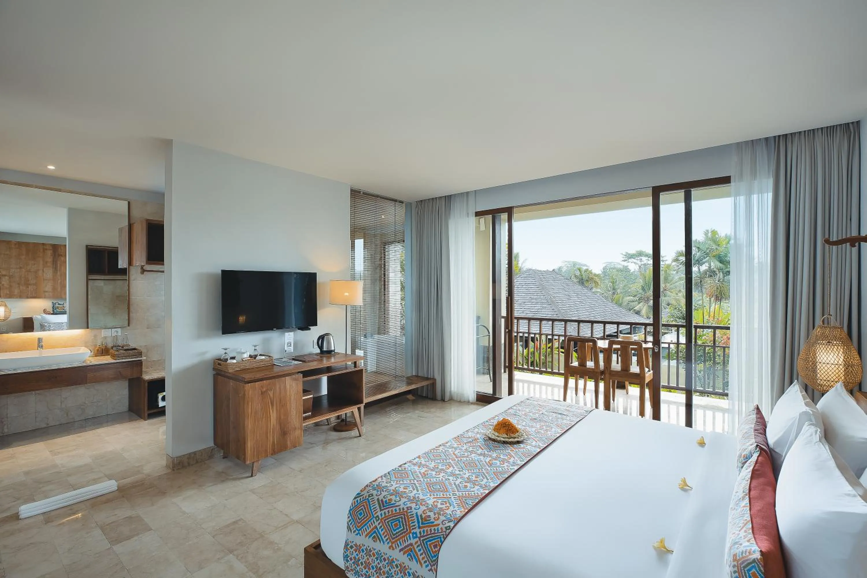 Communal lounge/ TV room, Bed in Puri Sebali Resort