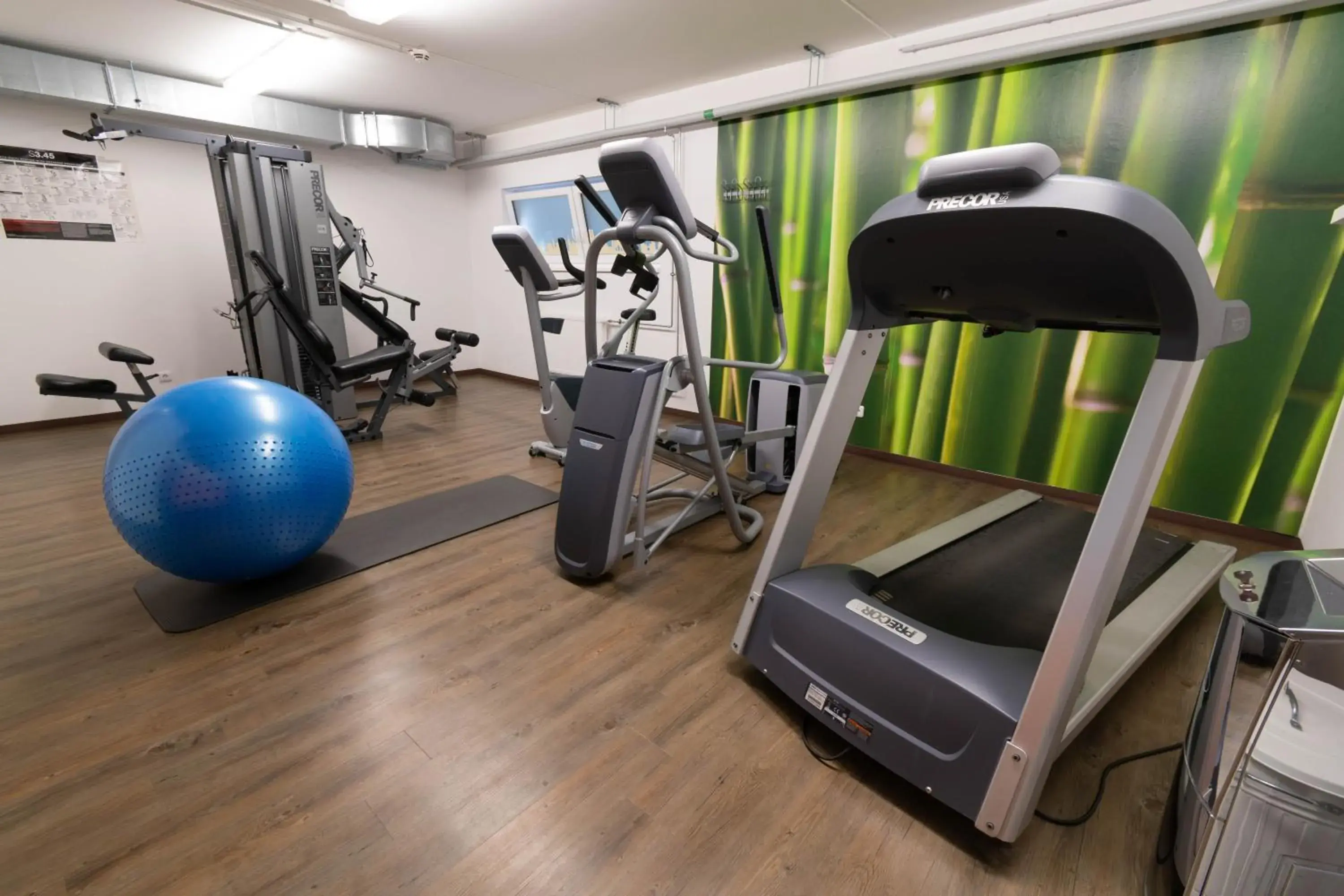 Fitness centre/facilities in Star G Hotel Premium München Domagkstraße Fitness centre/facilities in Star G Hotel Premium München Domagkstraße