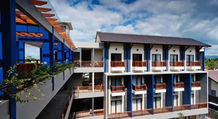 Pool view in Menara Laut Hotel Pool view in Menara Laut Hotel