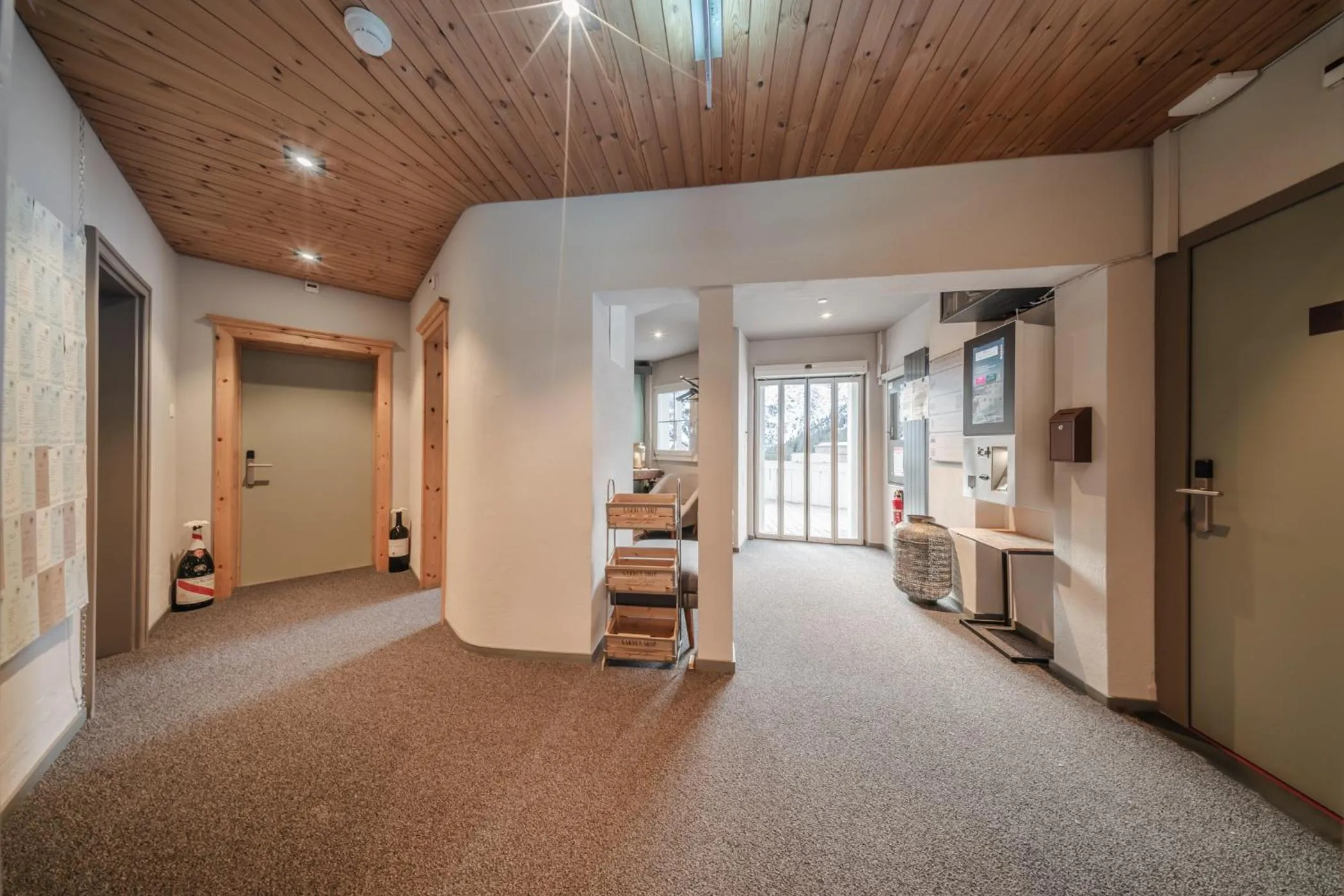 Lobby or reception in Hotel Quellenhof - Self Check-in & Adults Only