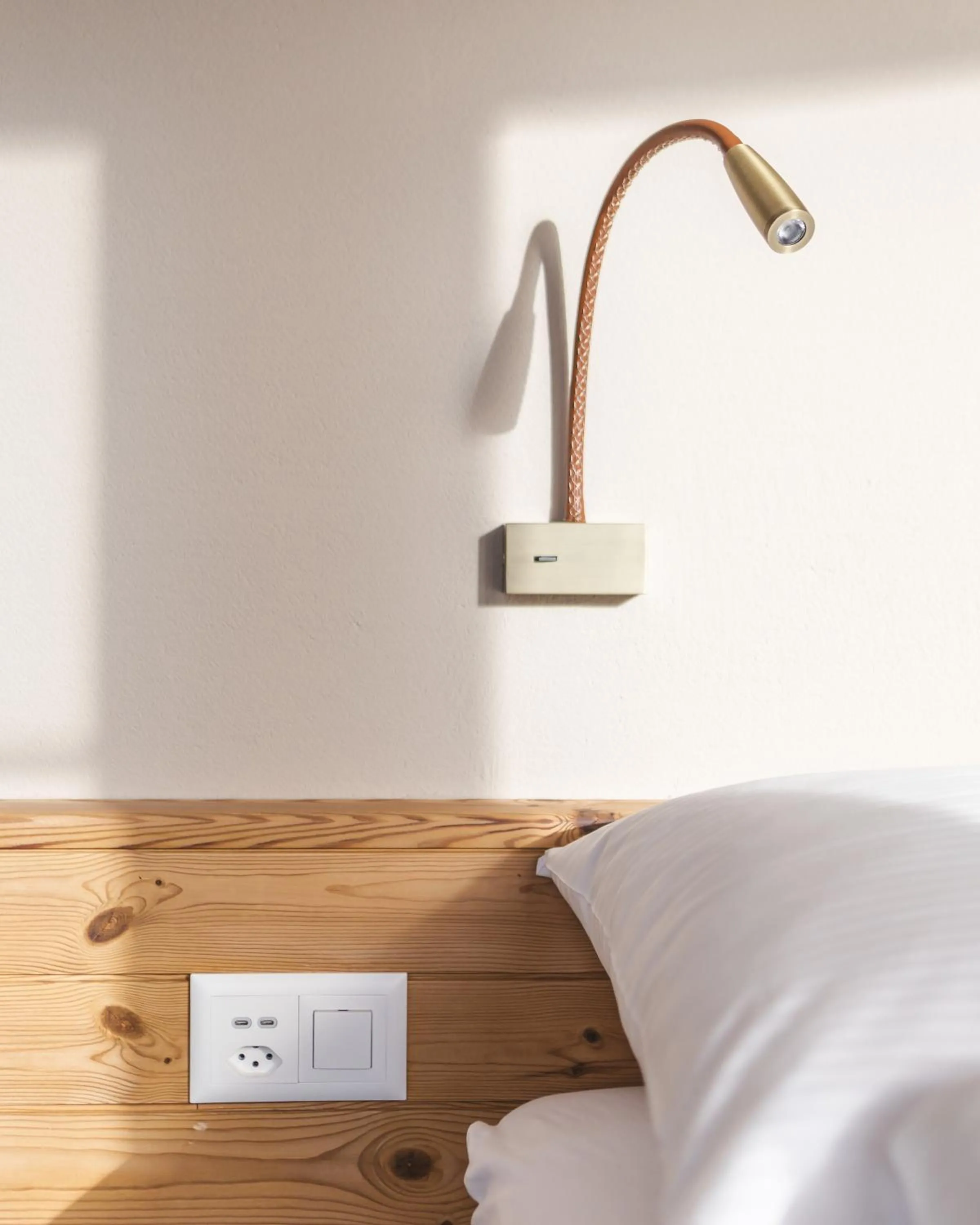 Photo of the whole room, Bed in Hotel Quellenhof - Self Check-in & Adults Only