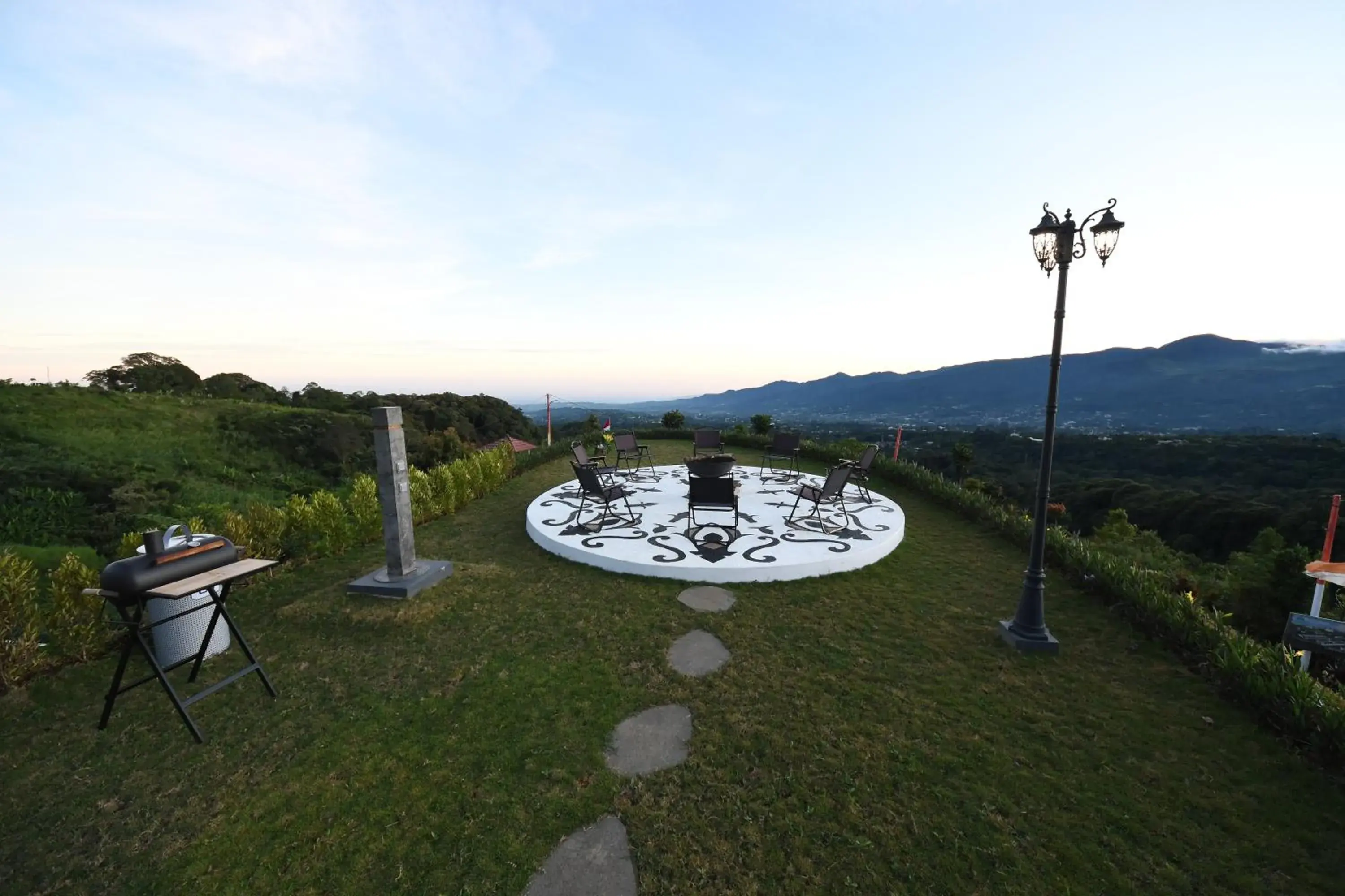 Mountain view in Casa de Monique Villas & Glamping Retreat Mountain view in Casa de Monique Villas & Glamping Retreat