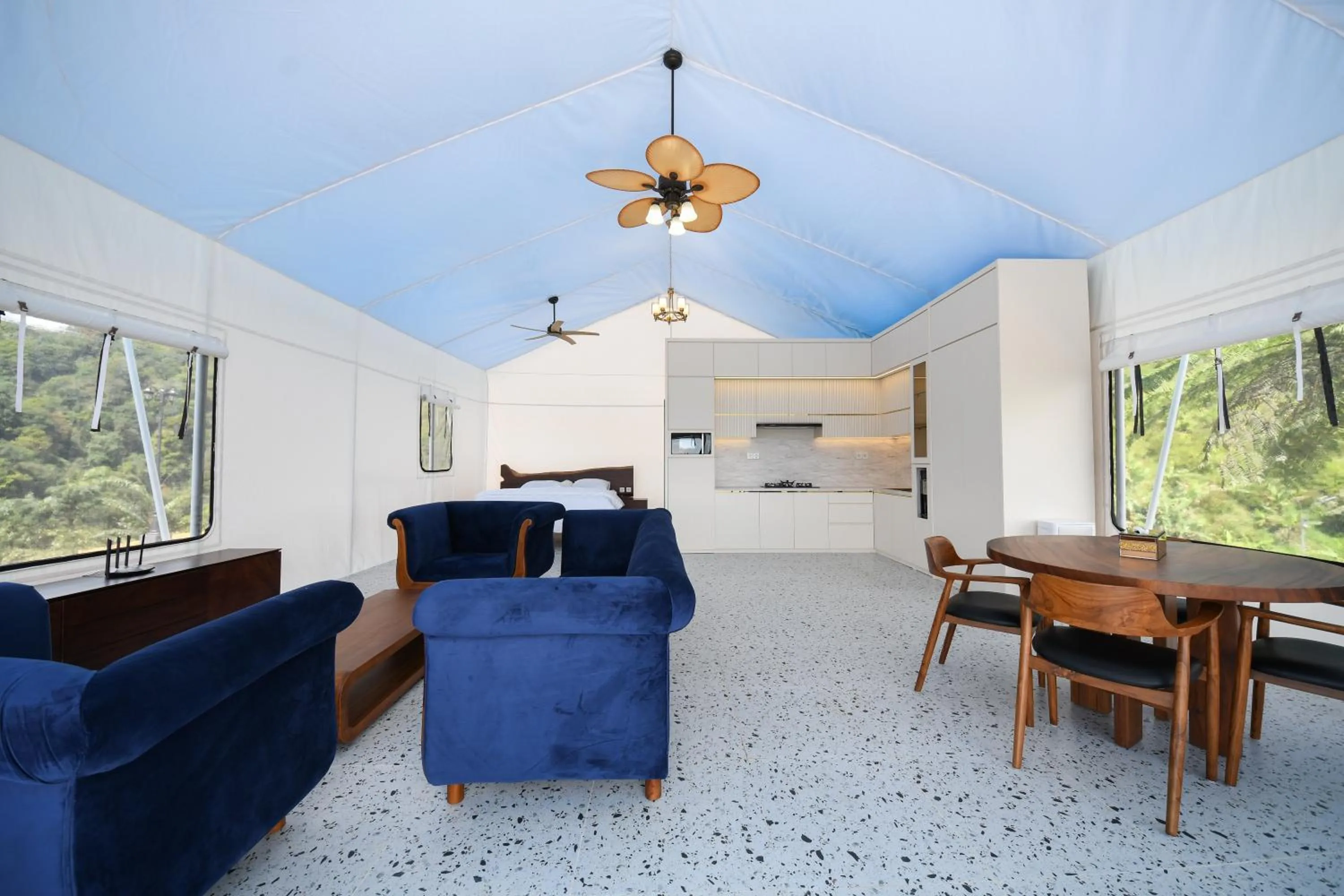 Casa de Monique Villas & Glamping Retreat