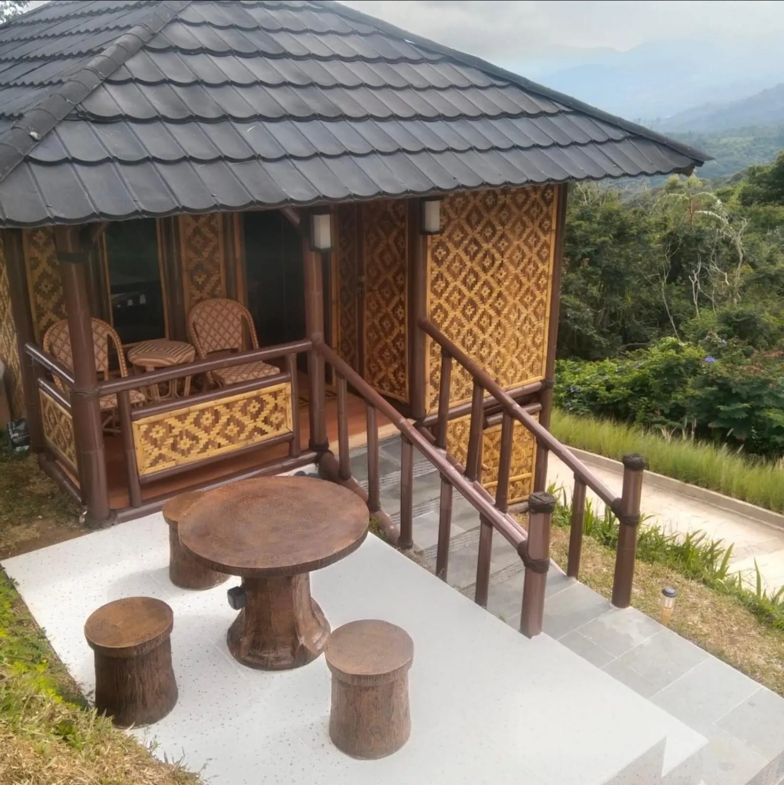 Casa de Monique Villas & Glamping Retreat