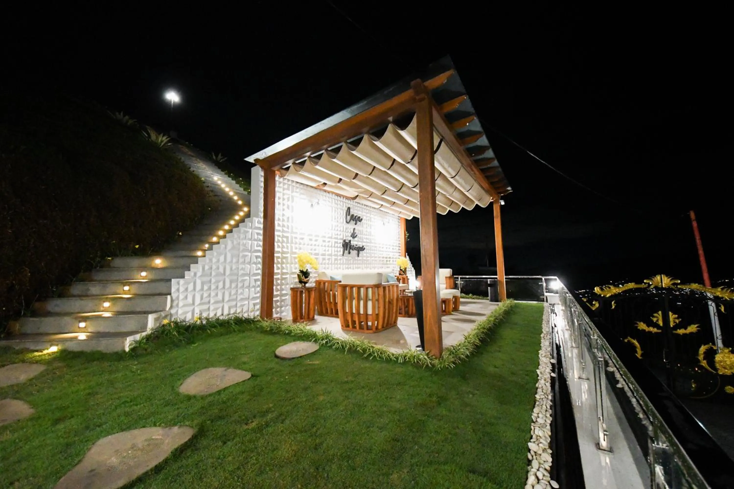 Patio in Casa de Monique Villas & Glamping Retreat