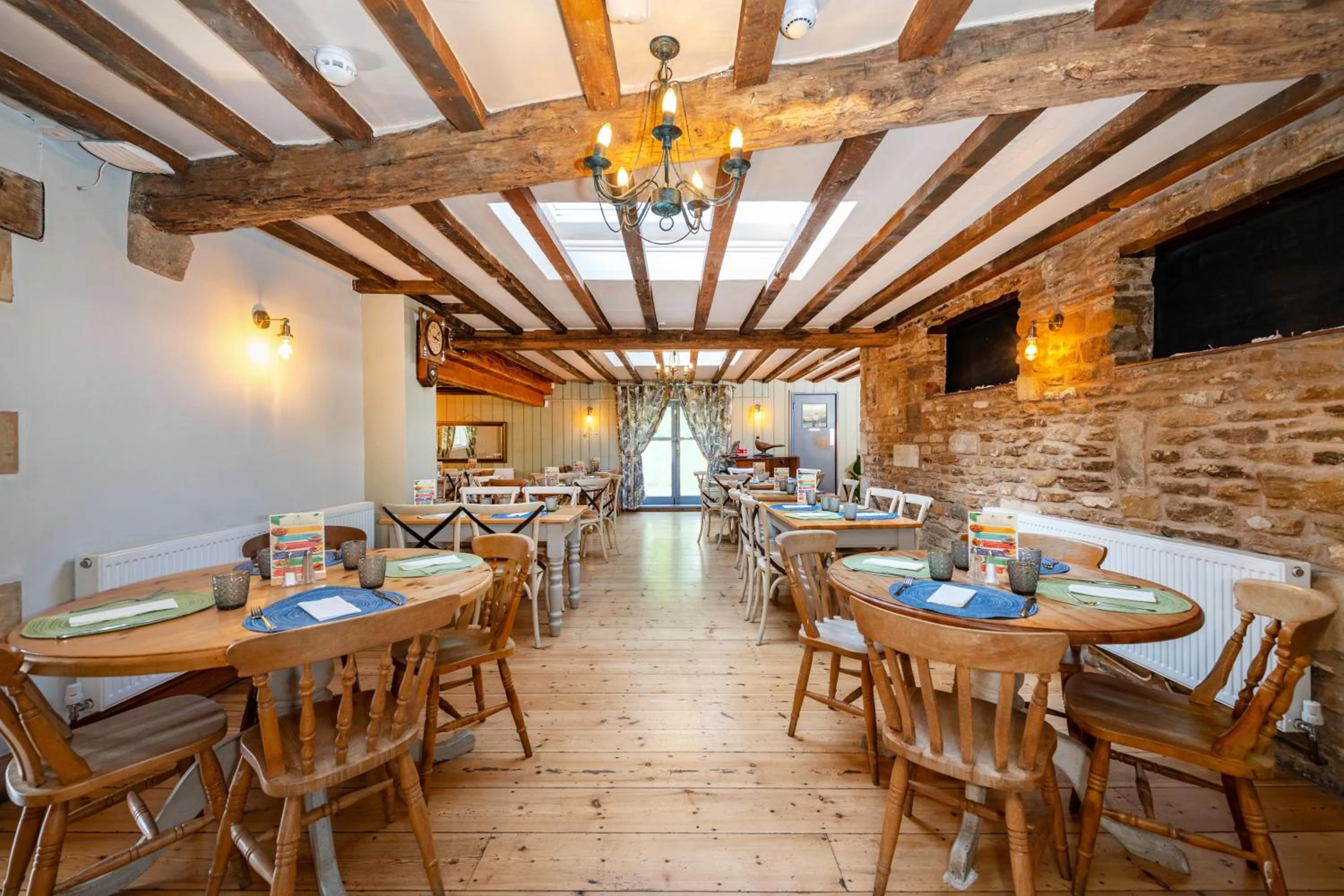 Restaurant/places to eat in The Old Pheasant