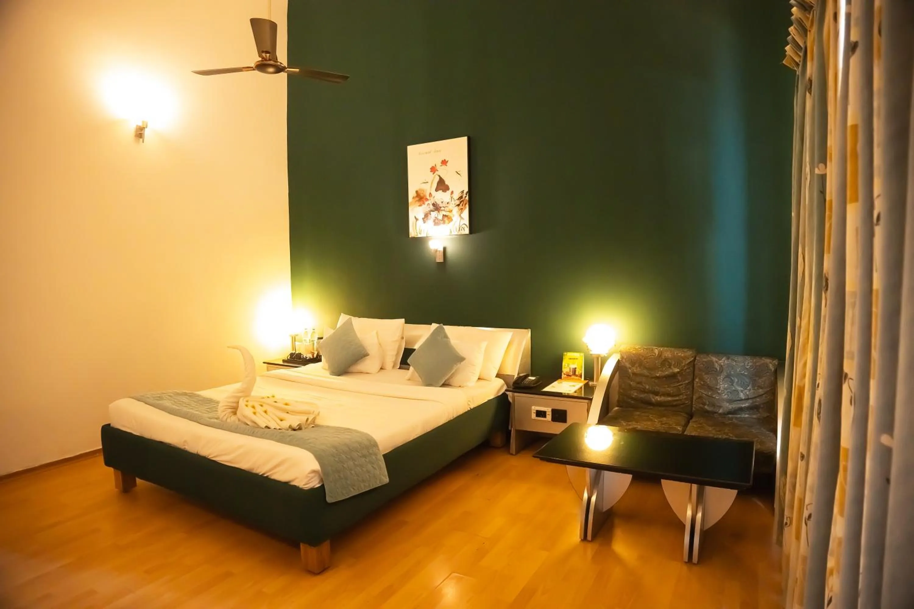 Bedroom, Bed in DNC Shevaroys Resorts & Spa