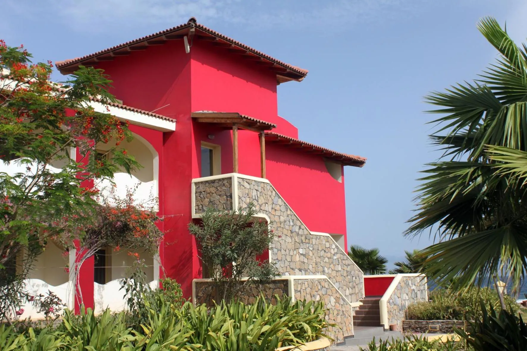 Facade/entrance in Hotel Santantao Art Resort