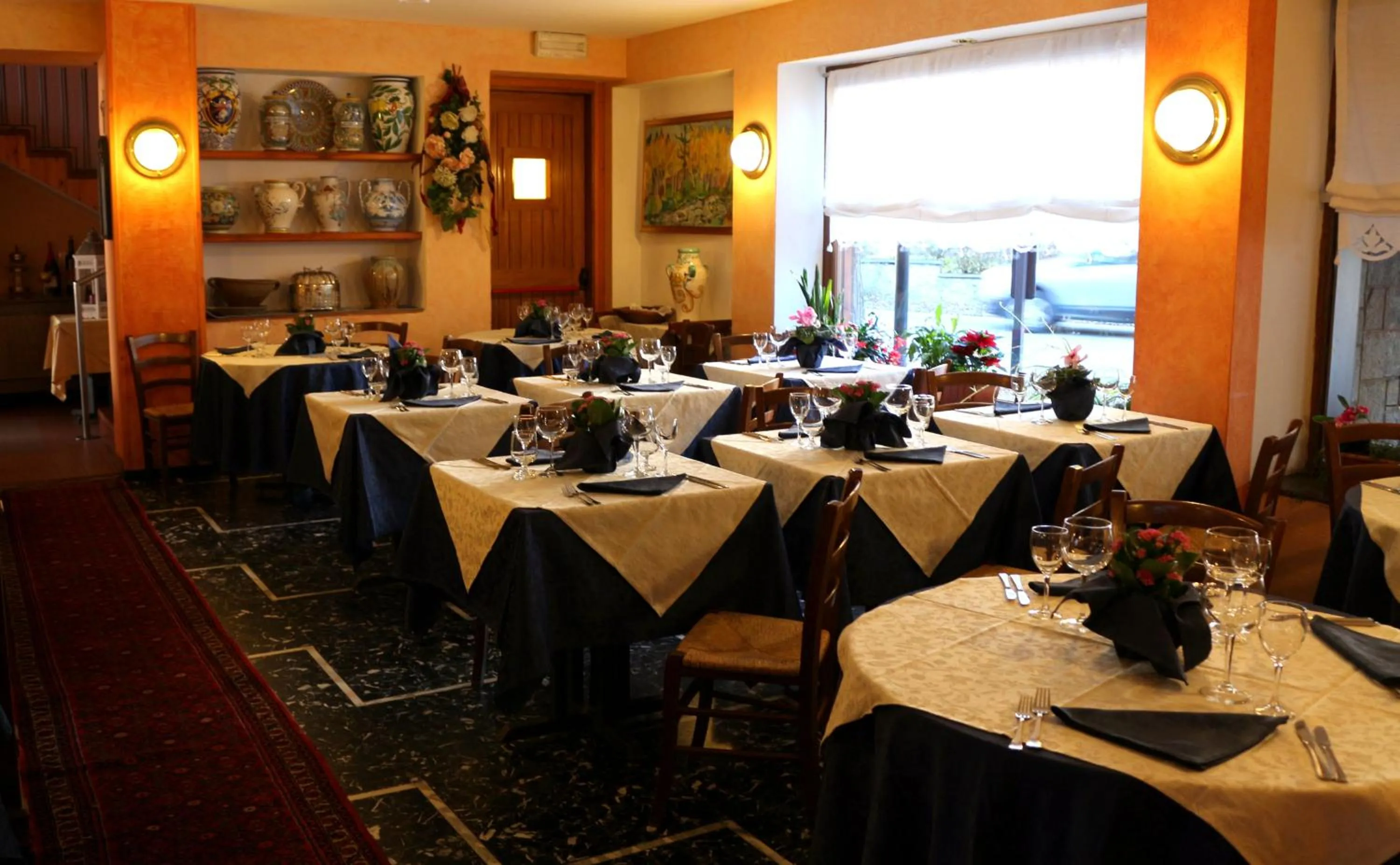 Food and drinks in Hotel Bucaneve