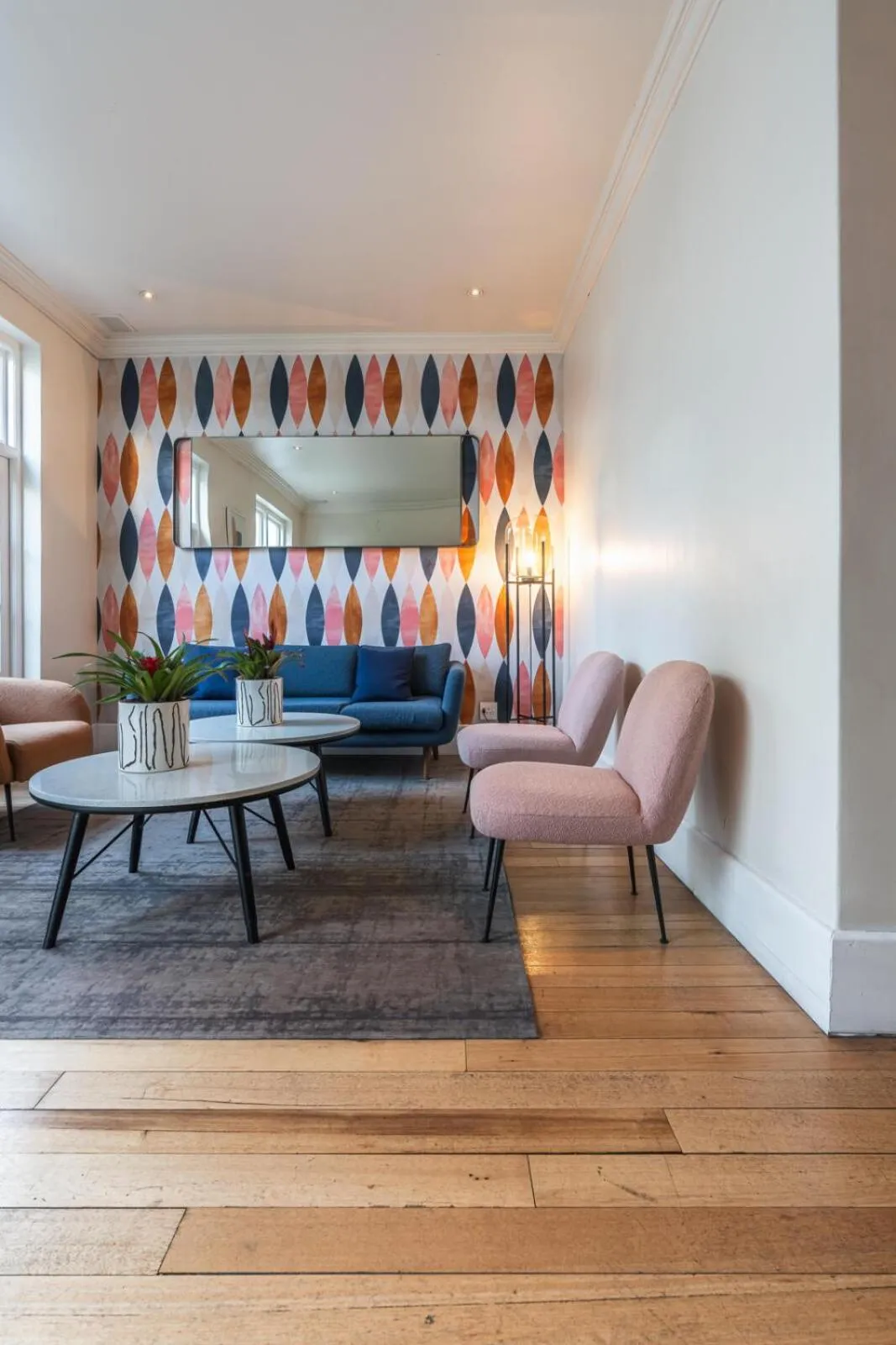 Seating area in More Quarters Hotel