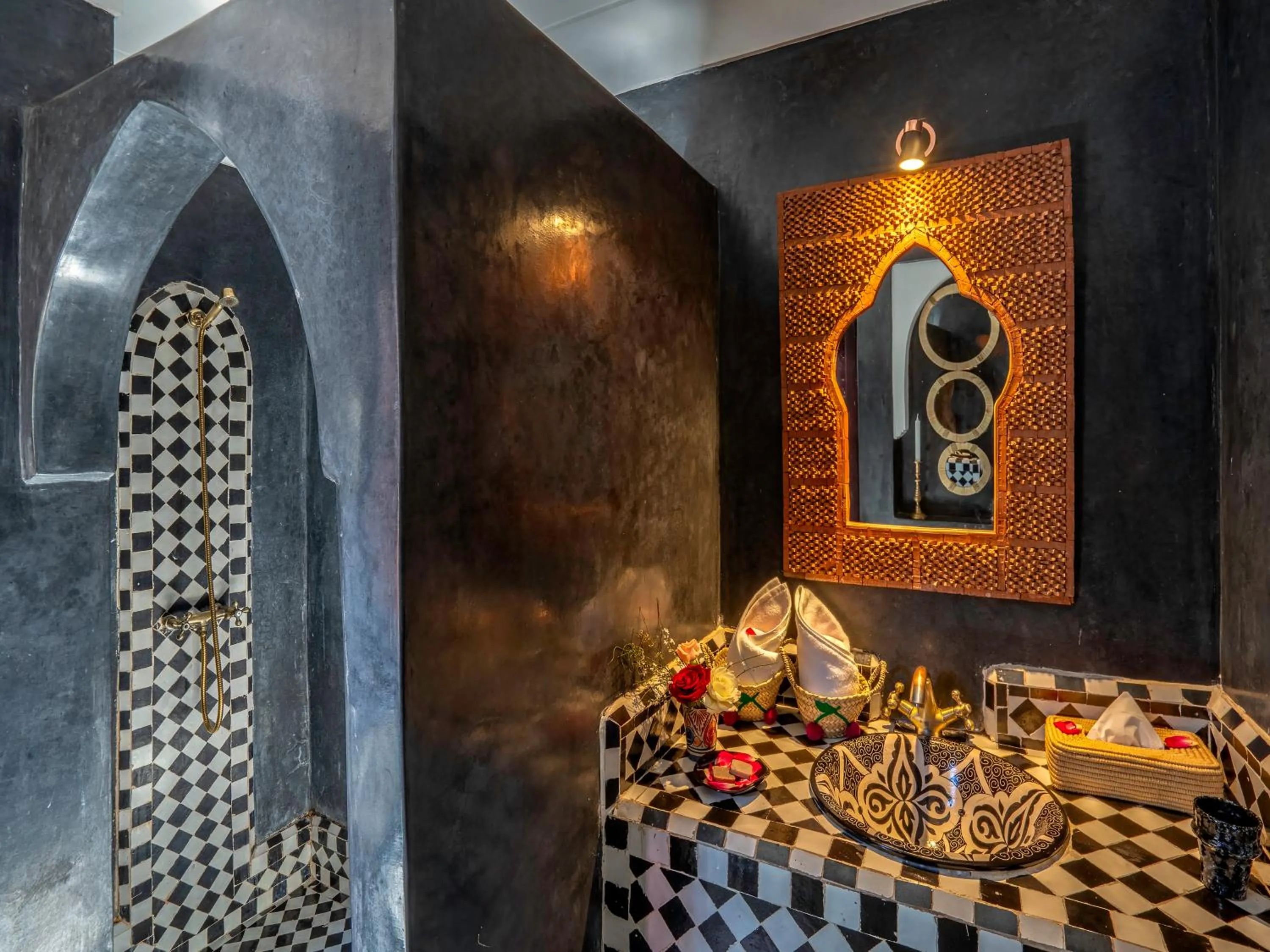 Bathroom in Riad Irhalne
