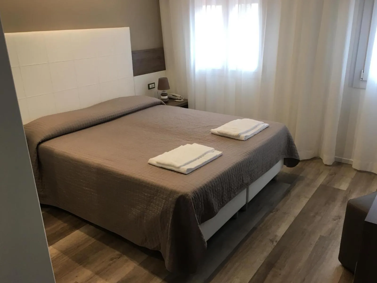 Bedroom, Bed in Albergo Rosa