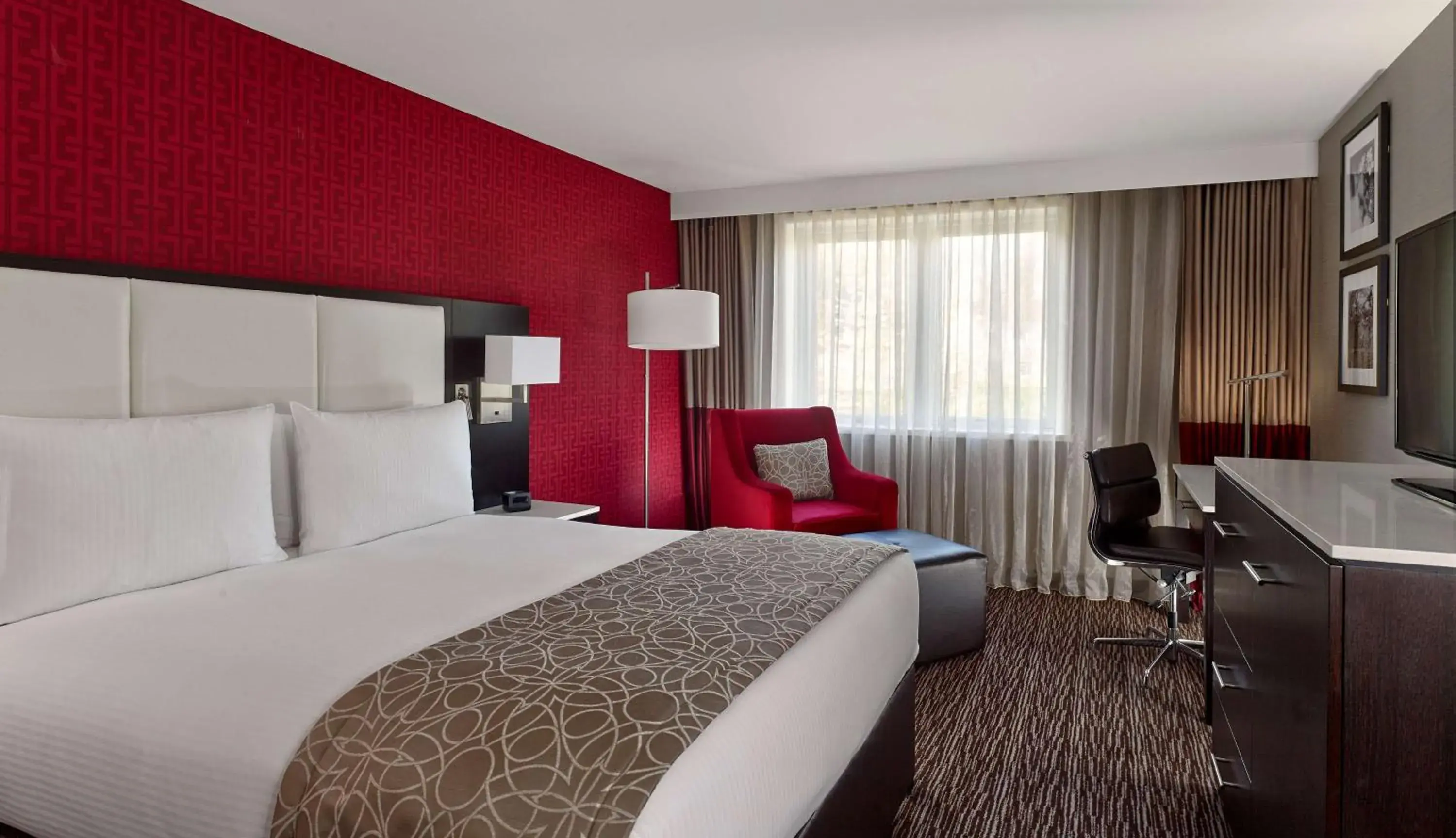 Queen Room in DoubleTree by Hilton Hotel Nottingham - Gateway Queen Room in DoubleTree by Hilton Hotel Nottingham - Gateway