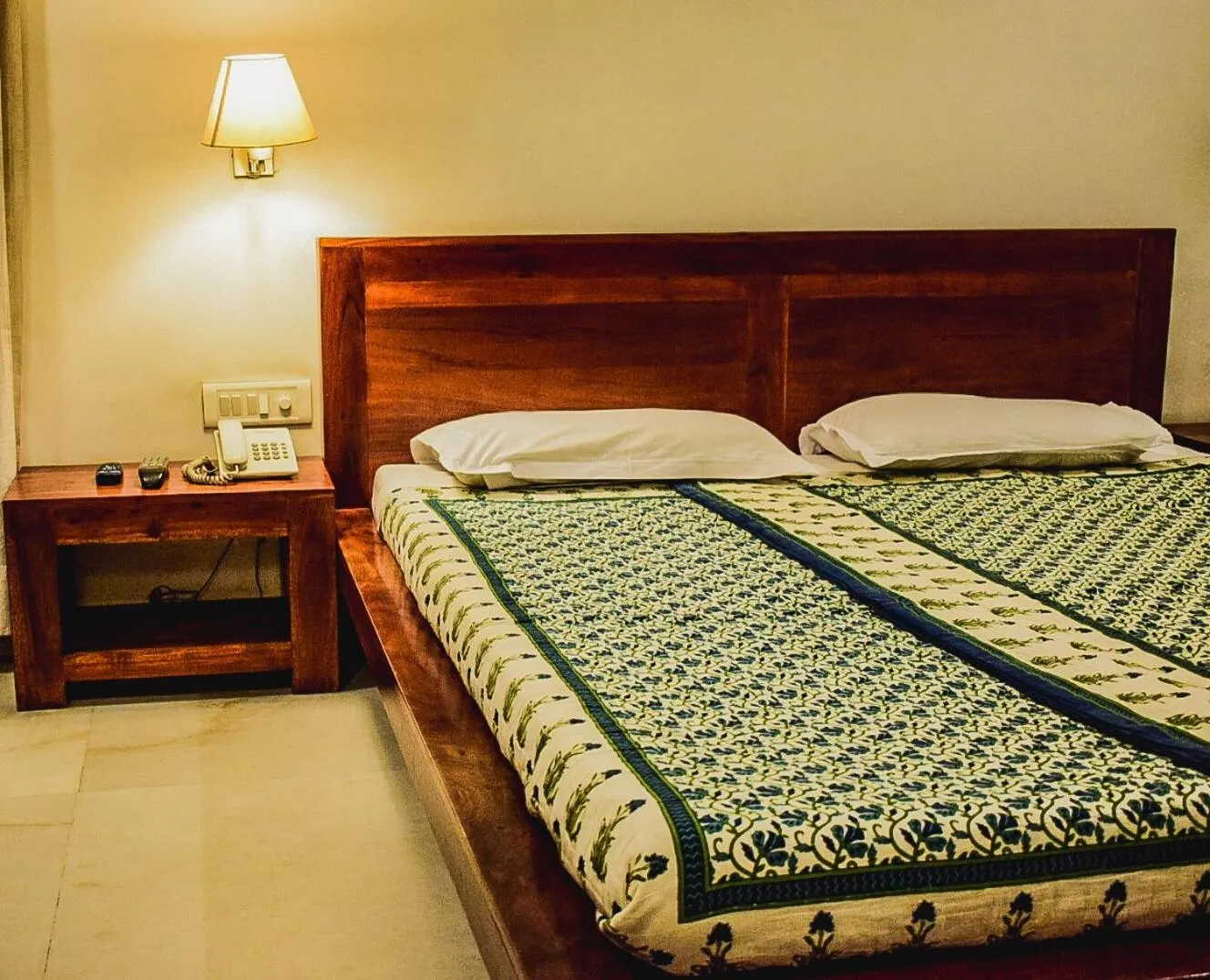 cot, Bed in Atithi Guest House