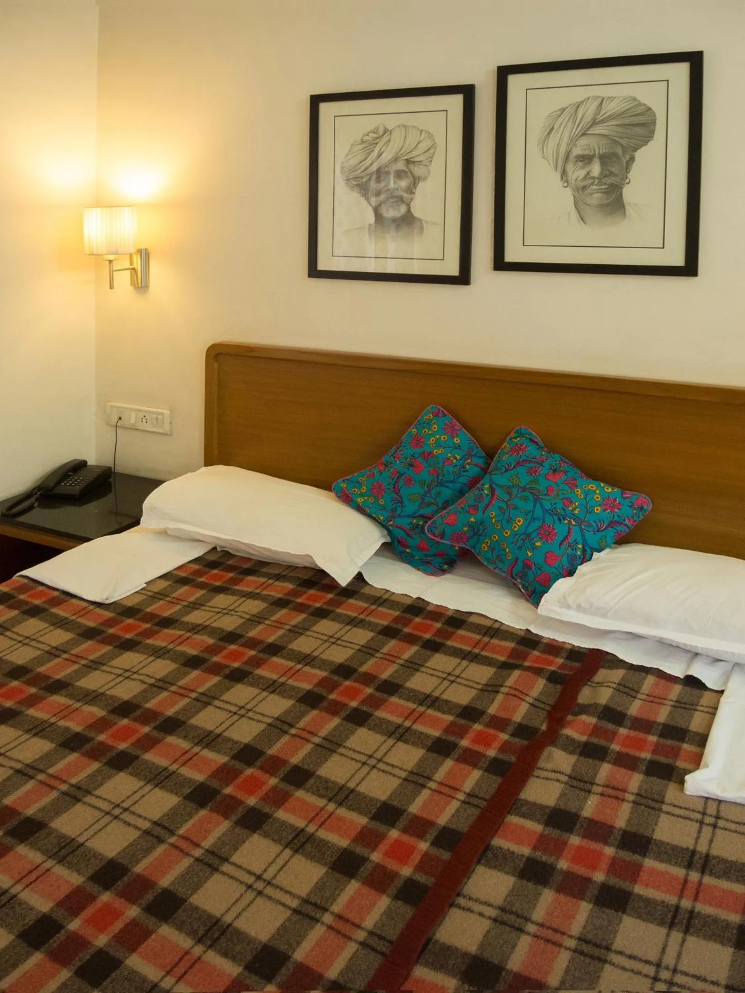 Bed in Atithi Guest House