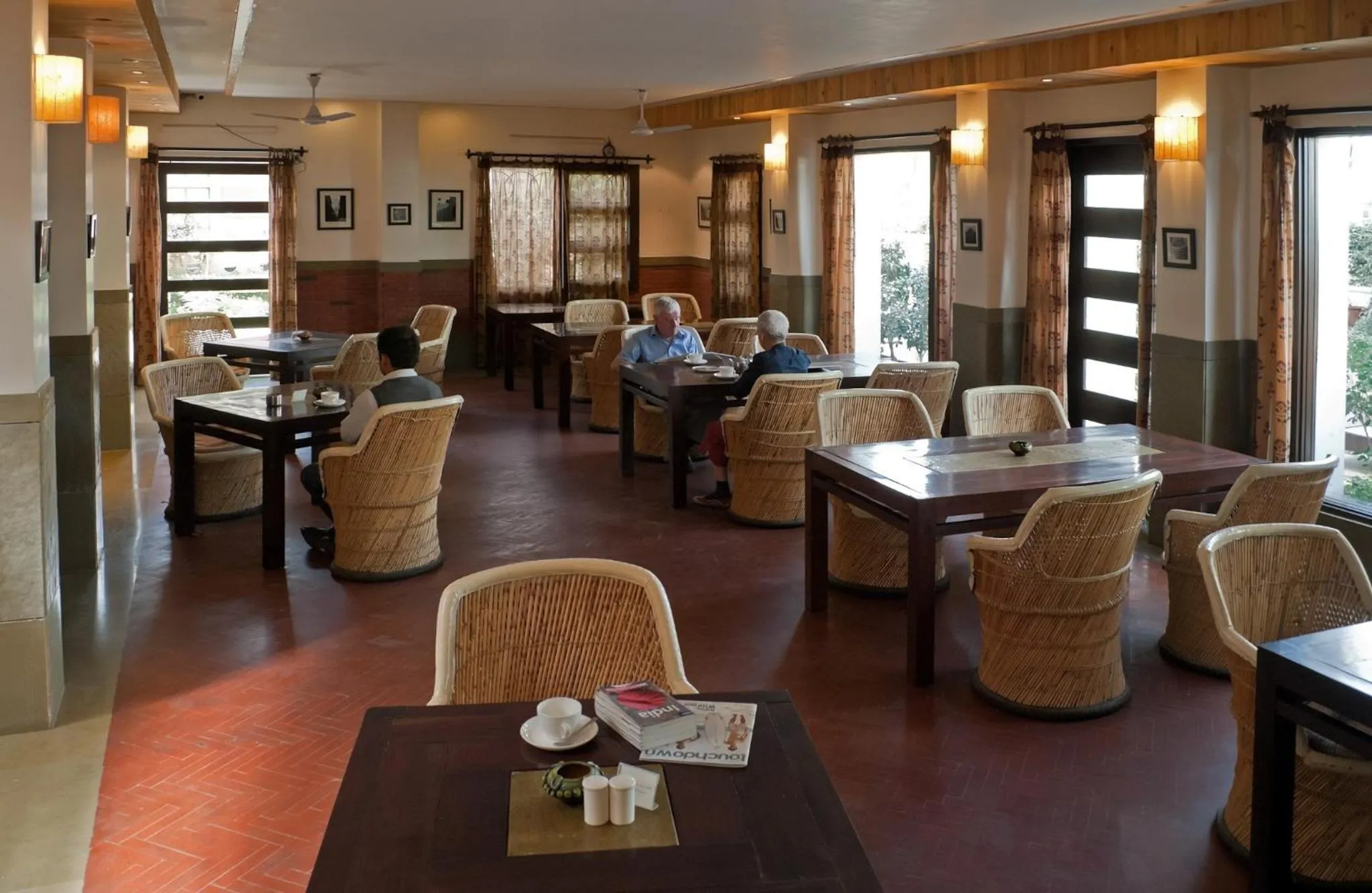 Restaurant/places to eat in Atithi Guest House