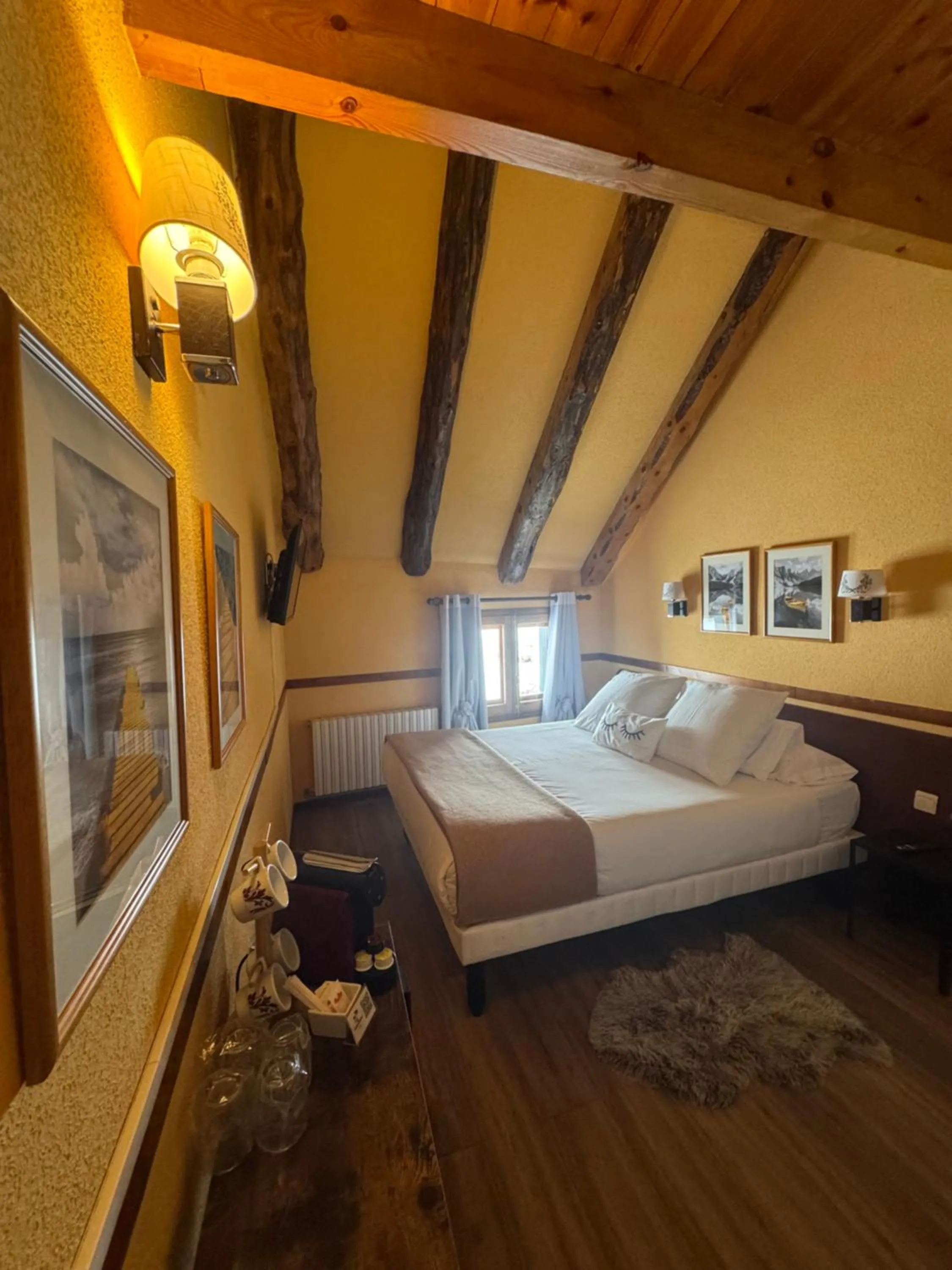 Photo of the whole room, Bed in Hotel Copacabana