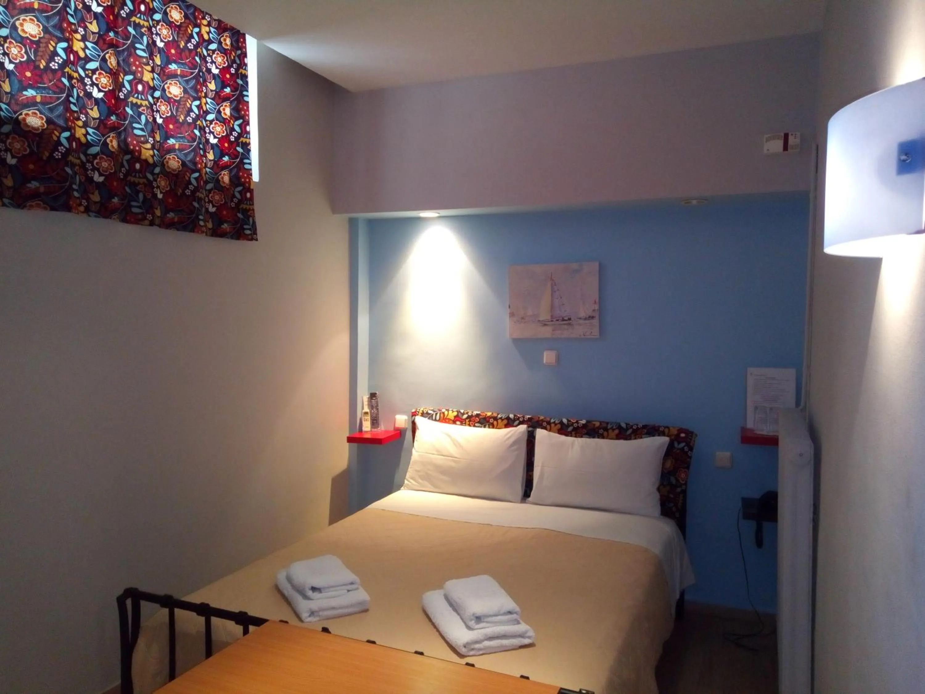 Bedroom, Bed in Zappion Hotel