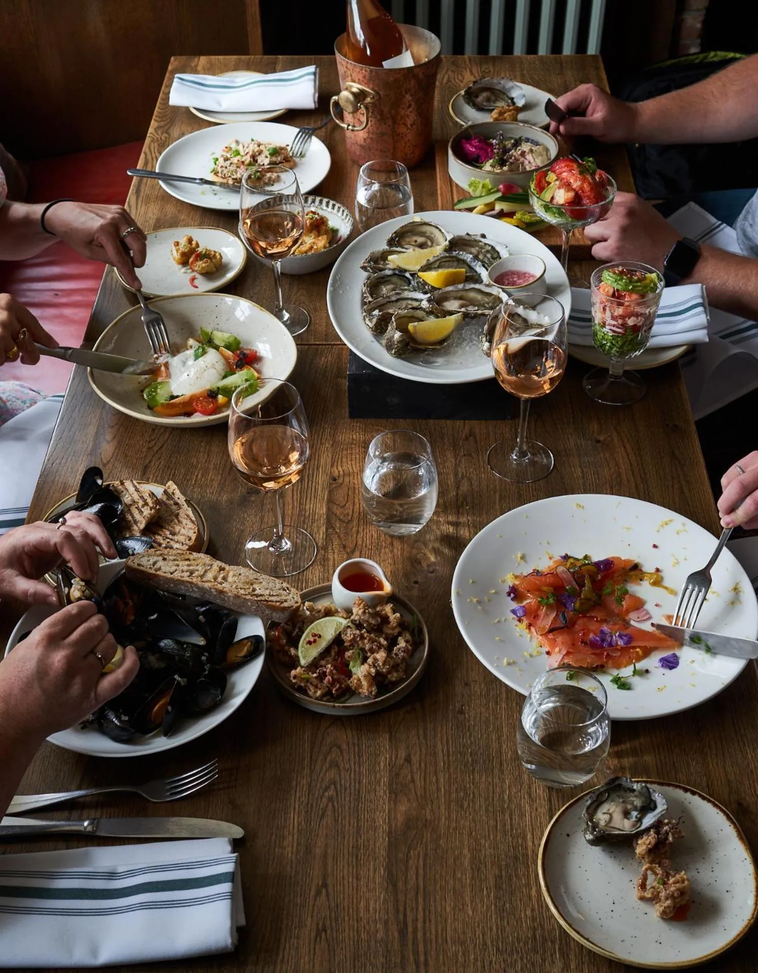 Restaurant/places to eat in The Mitre, Hampton Court