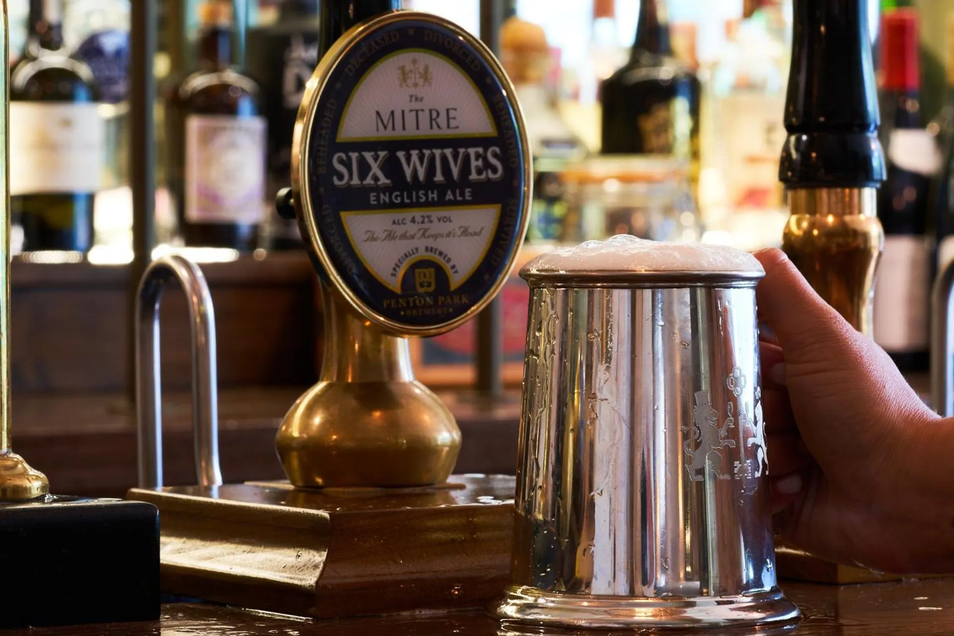 Alcoholic drinks in The Mitre, Hampton Court