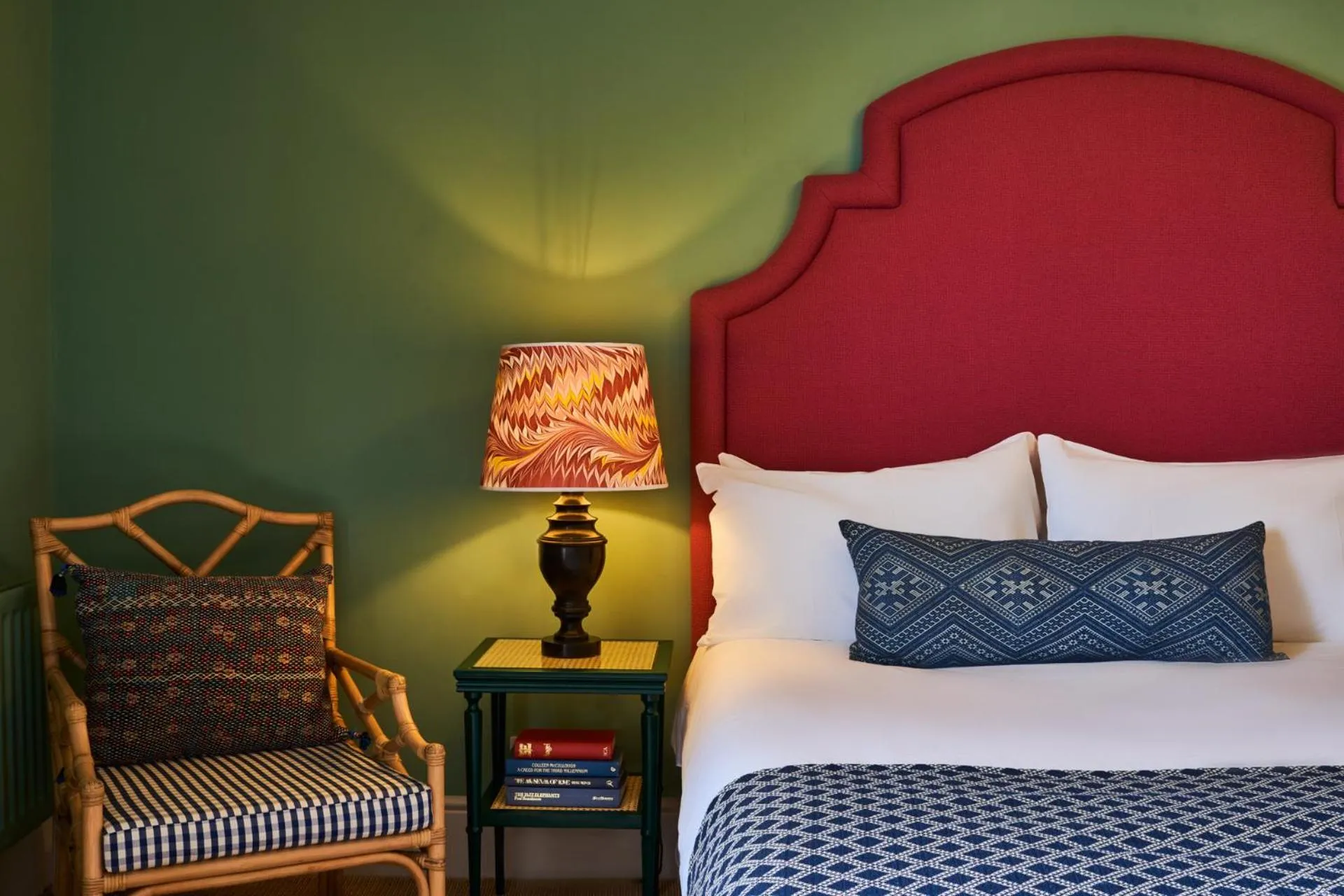 Decorative detail, Bed in The Mitre, Hampton Court