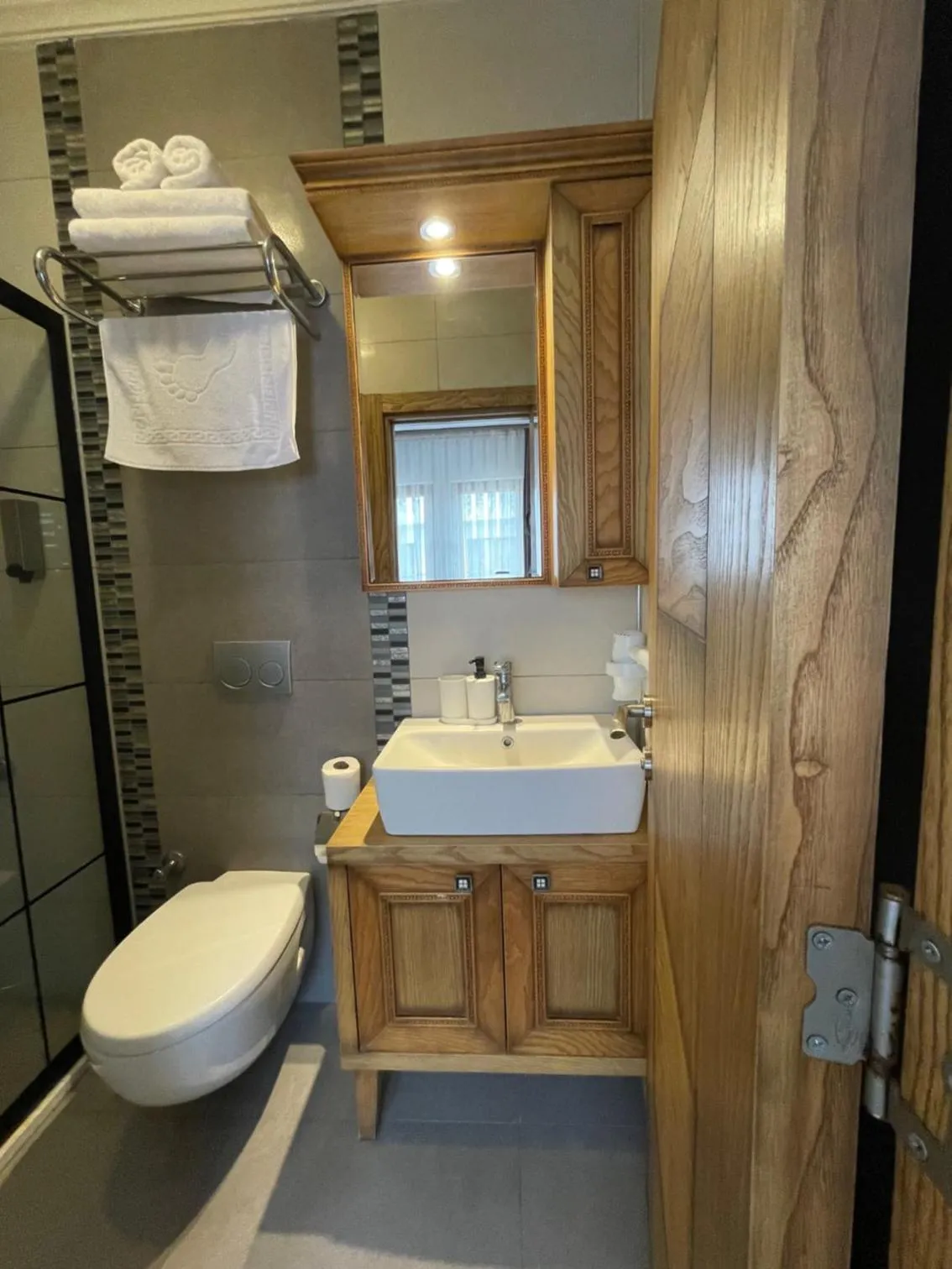 Bathroom in Veziroğlu Apart