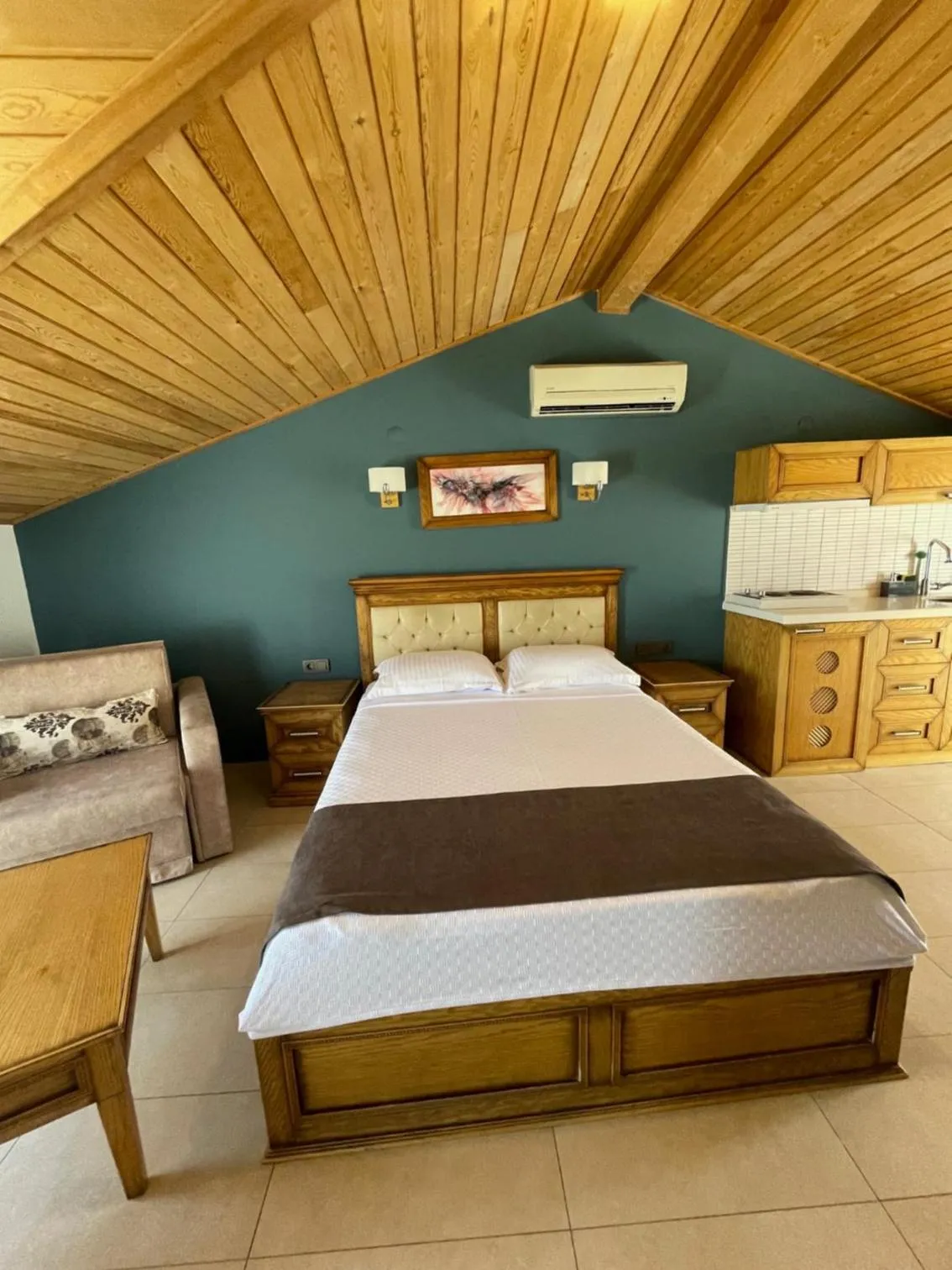 Bed in Veziroğlu Apart