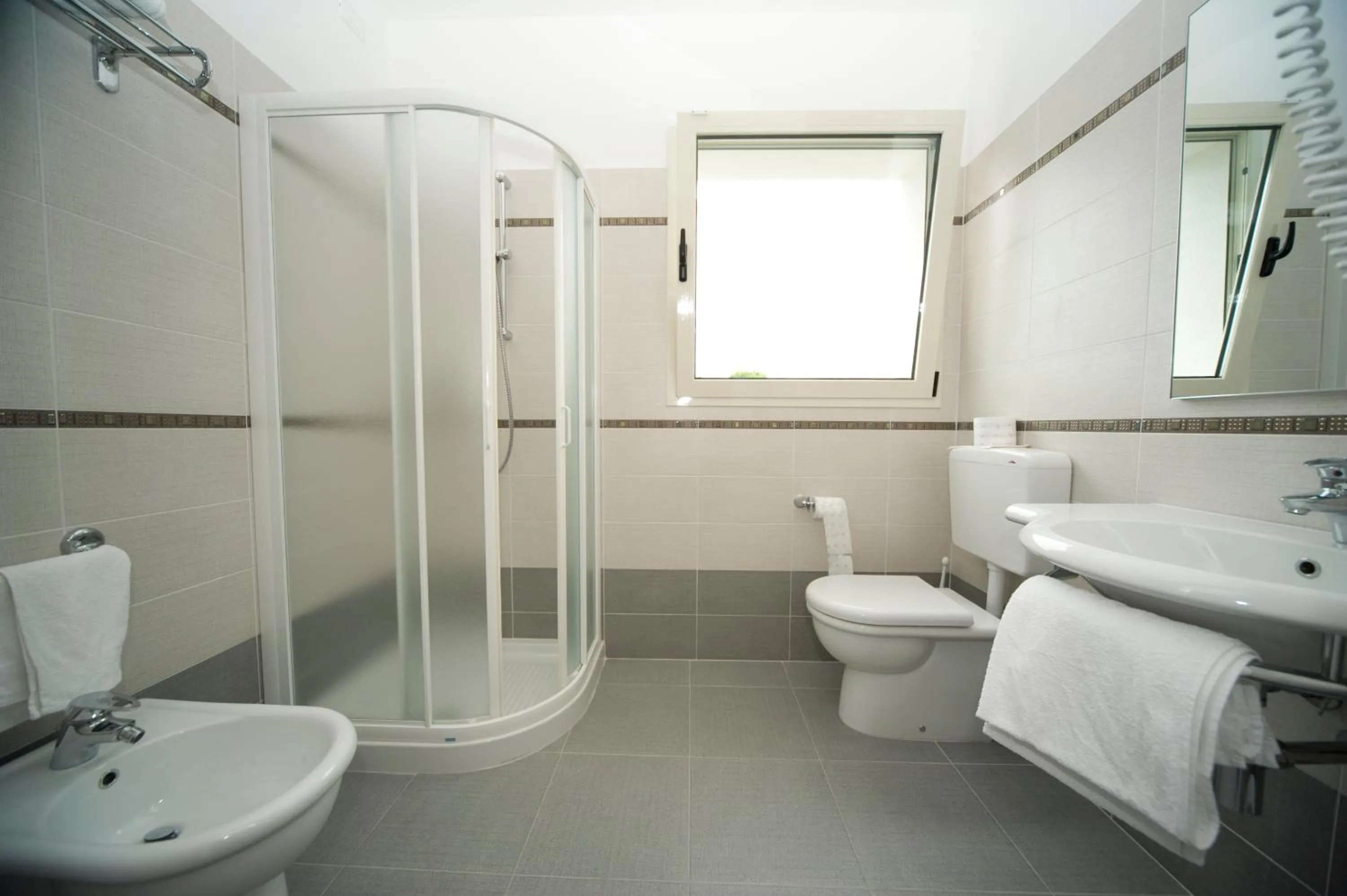 Shower in Hotel Meublè Nazionale