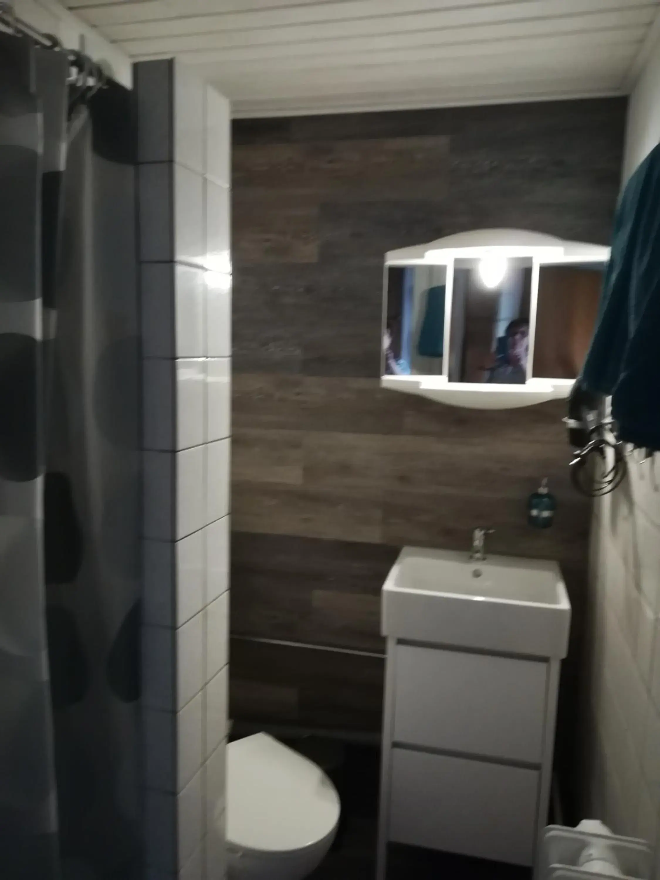 Budget Double Room - single occupancy in Landgasthof Zur Fichte Budget Double Room - single occupancy in Landgasthof Zur Fichte
