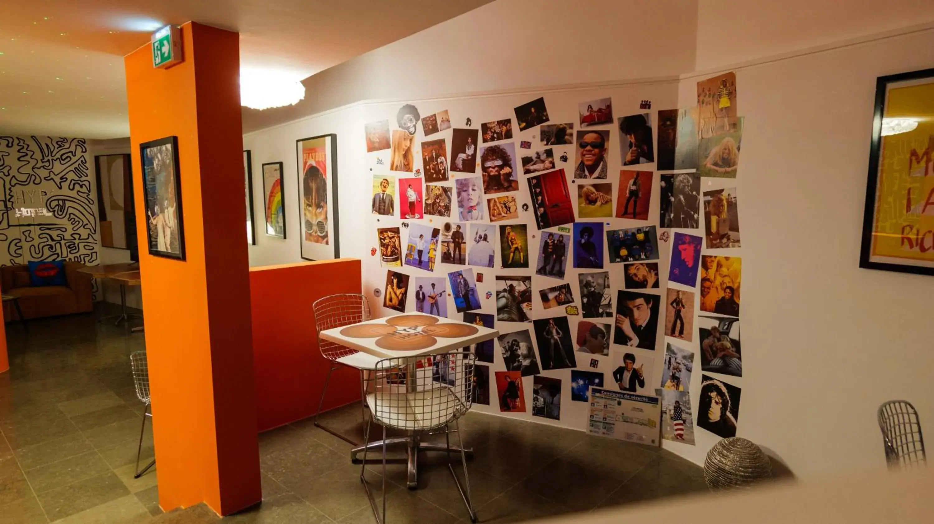 Lounge or bar in HYP'Hotel Lounge or bar in HYP'Hotel