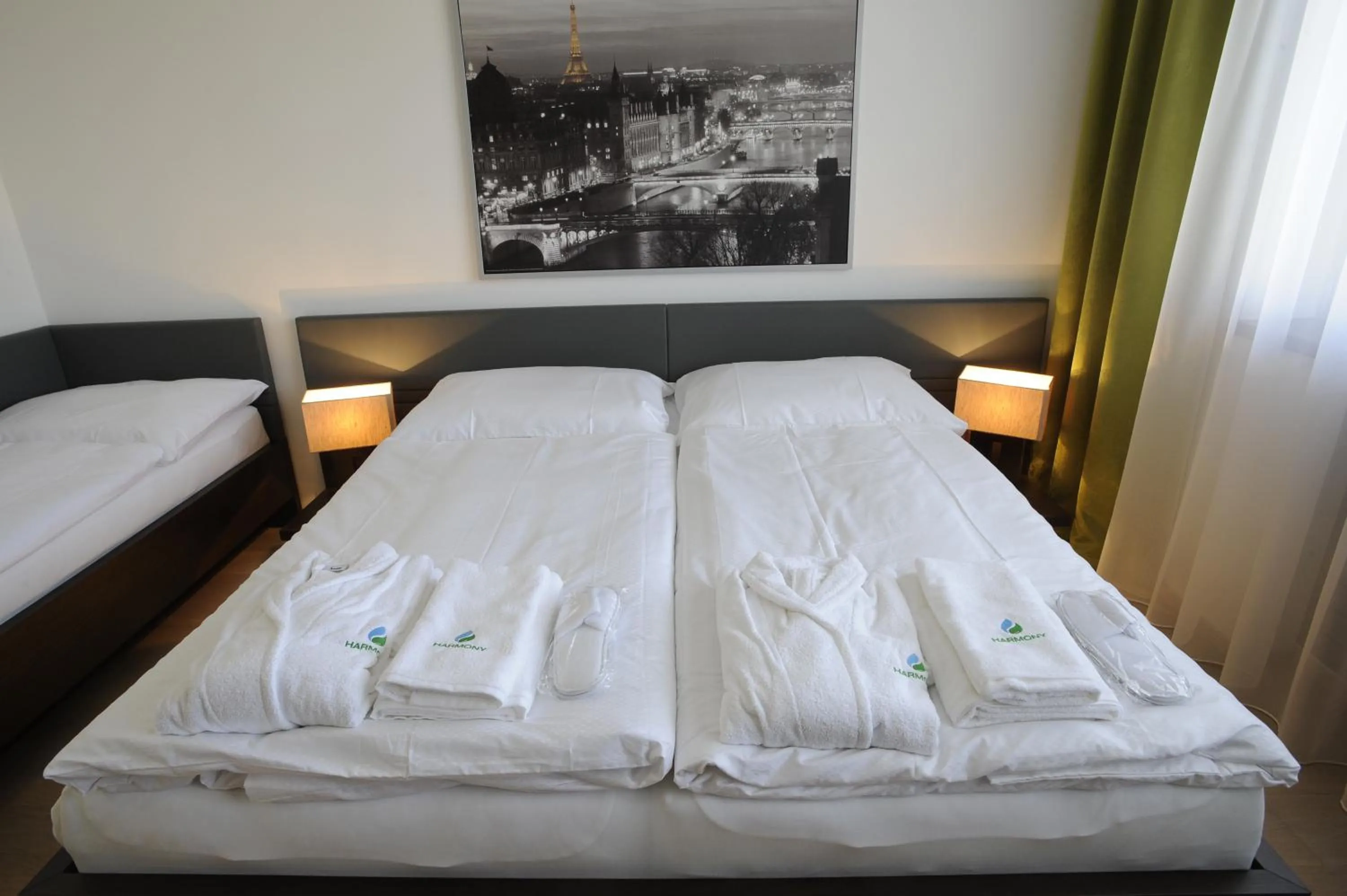 Photo of the whole room, Bed in Hotel Harmony Medical & Wellness-Free Parking, 1,8km from the center