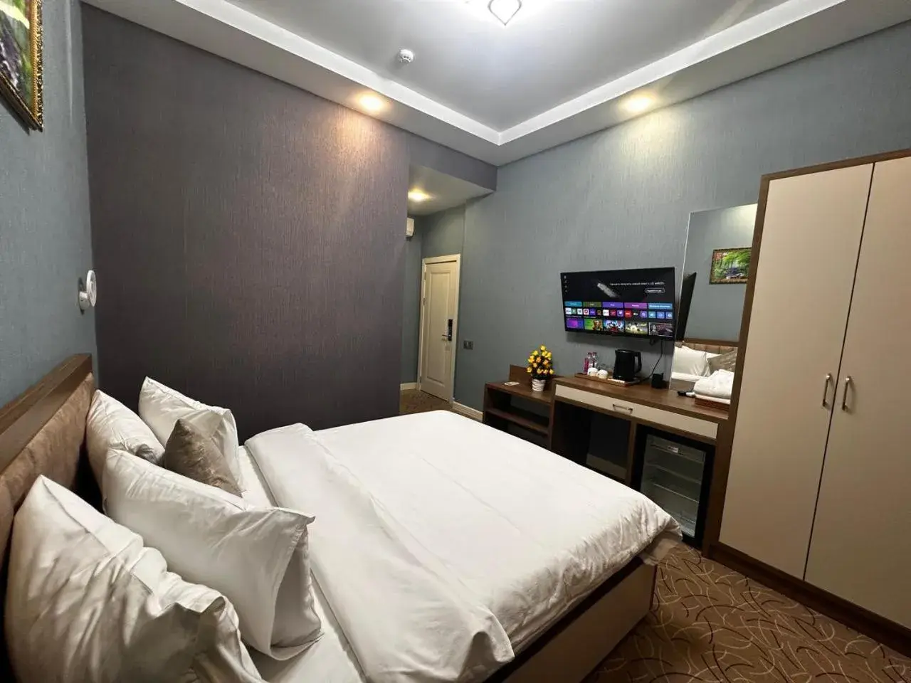 Standard Double or Twin Room in Royal Meridien Hotel Standard Double or Twin Room in Royal Meridien Hotel