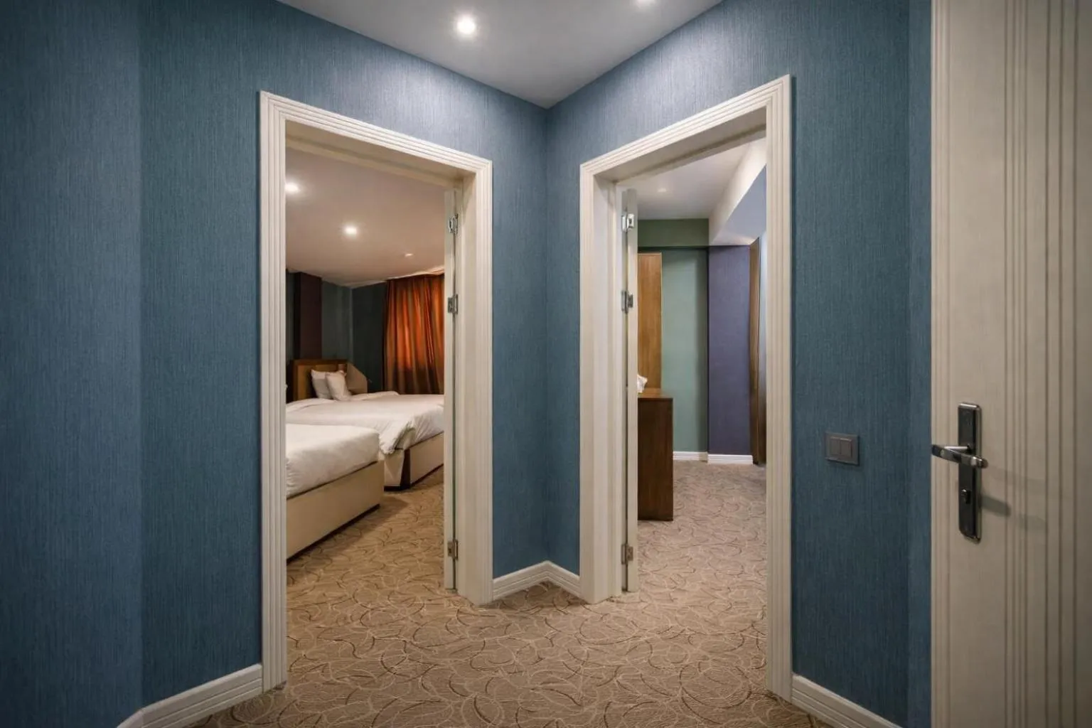 Bed in Royal Meridien Hotel