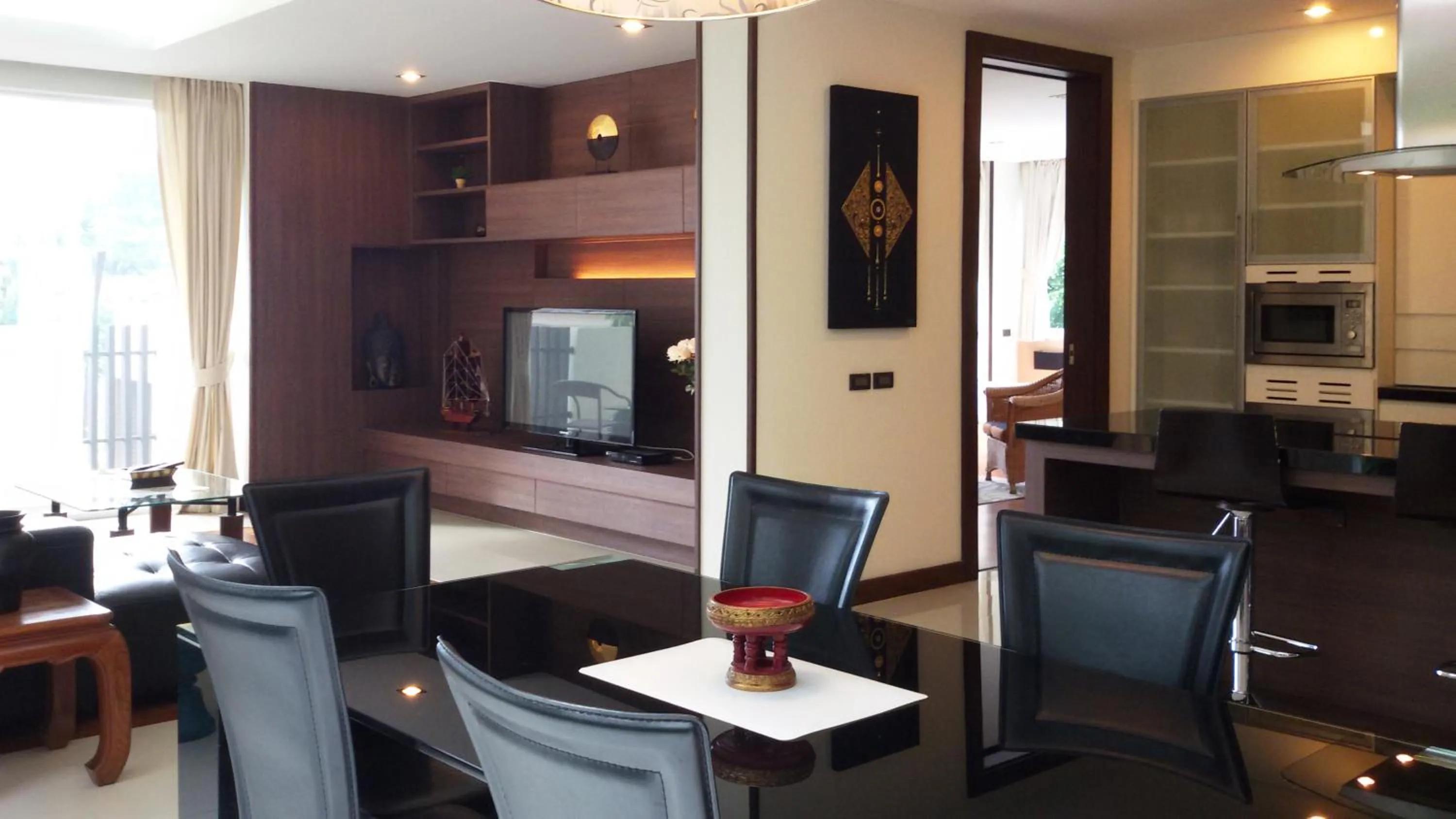 Living room in Karon Suite Apartment