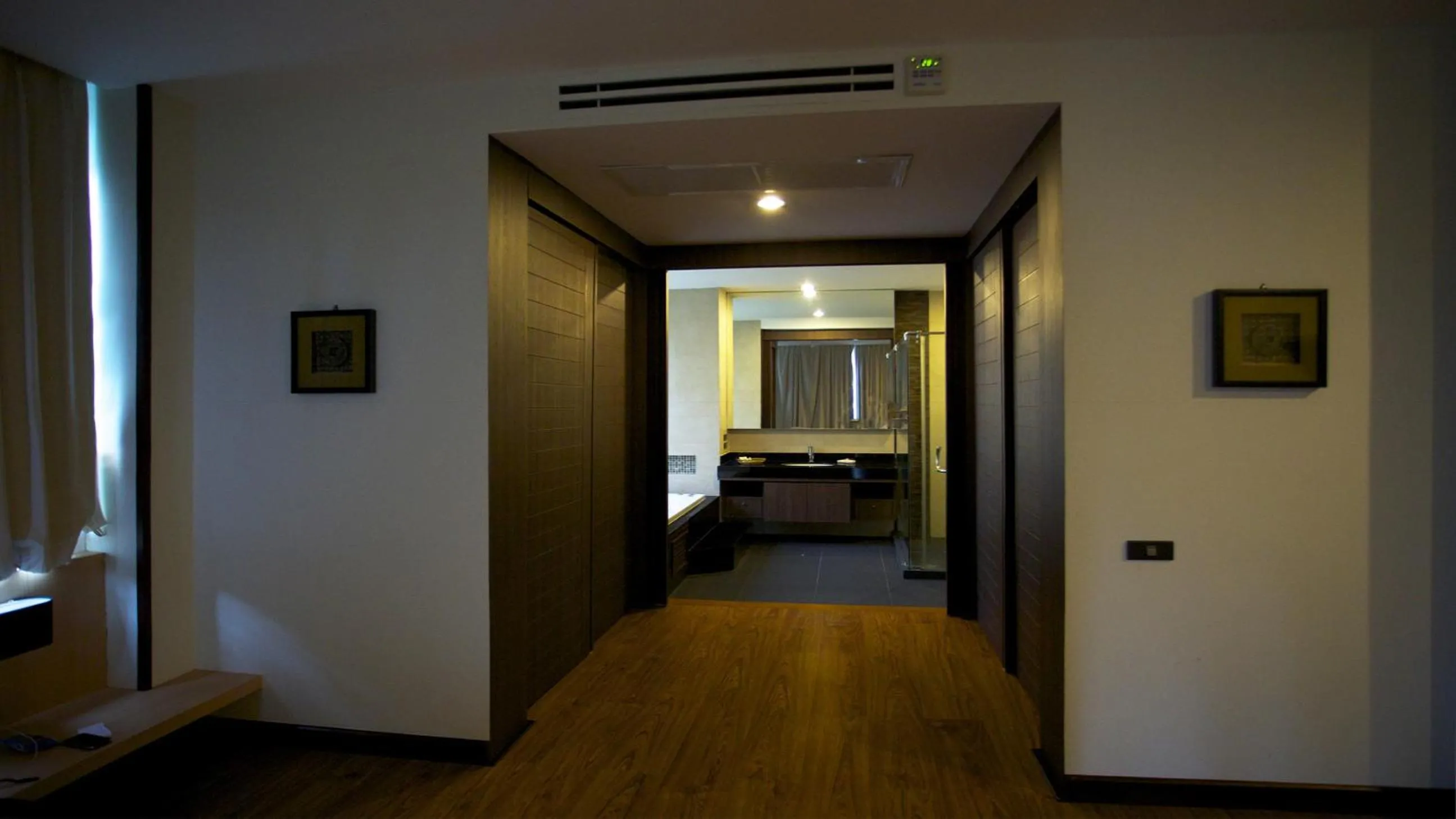 Decorative detail in Karon Suite Apartment