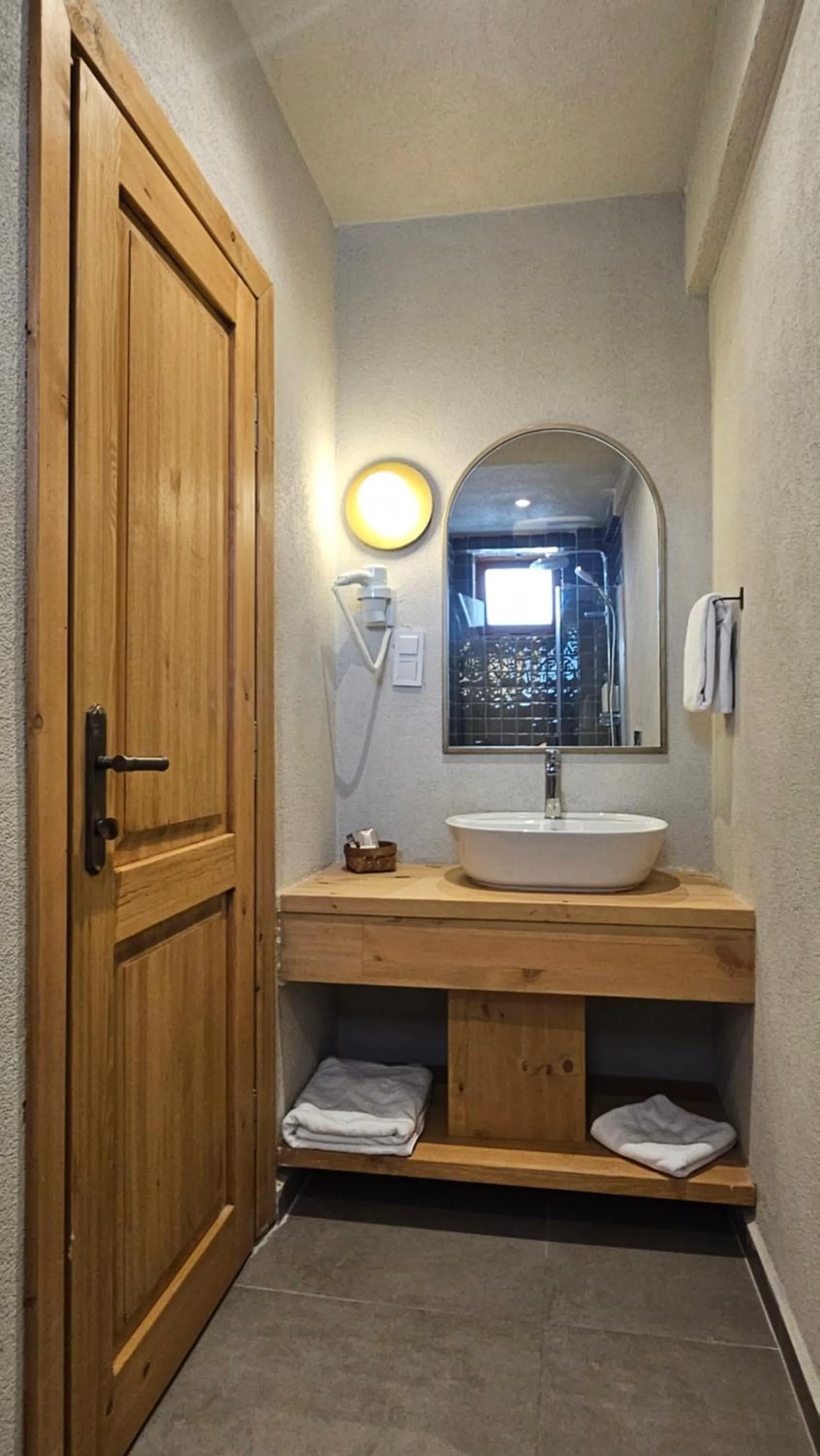 Bathroom in Nephos Beach Hotel