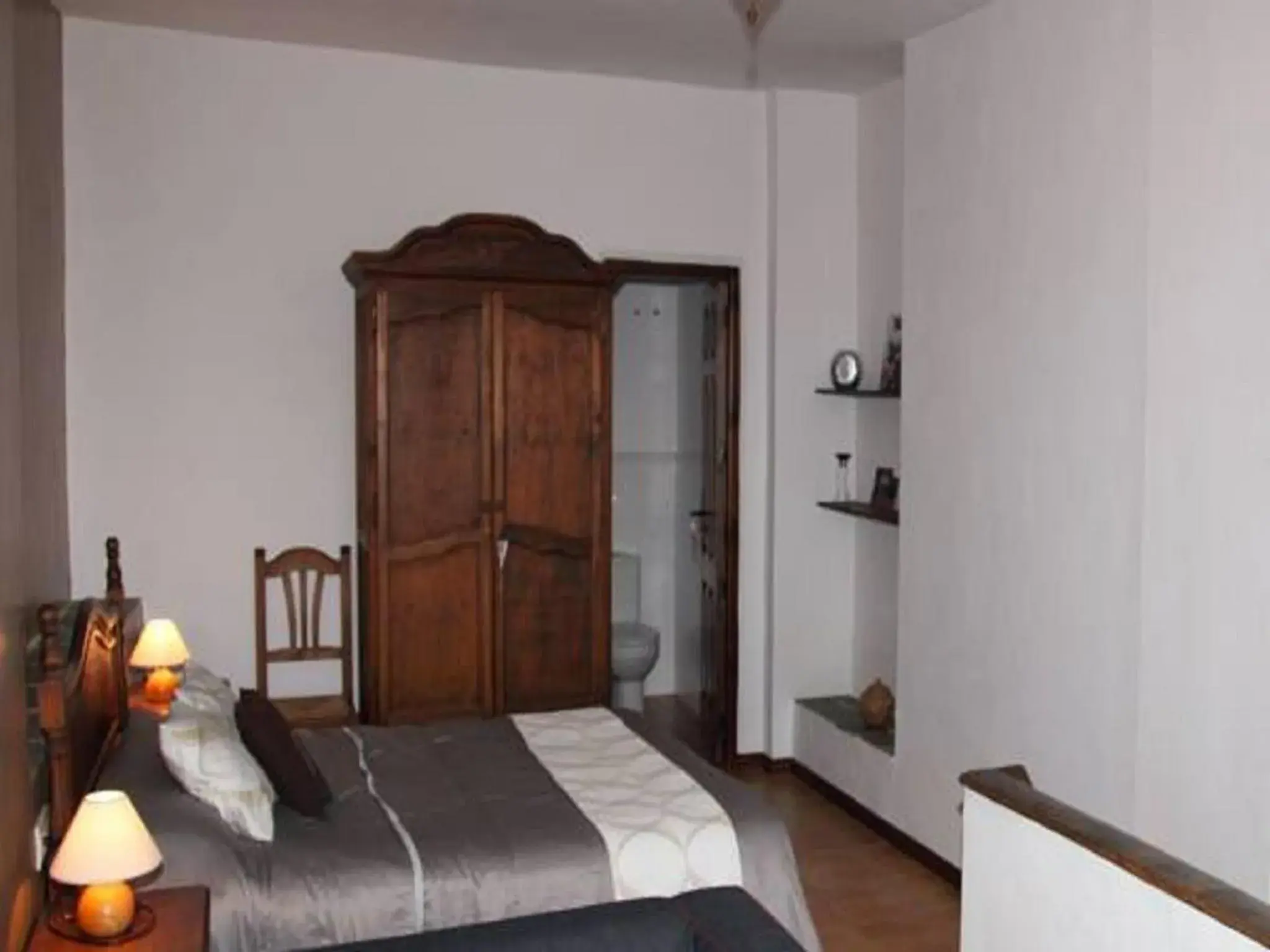 Comfort Quadruple Room in Casa Rural El Paraje de Berchules Comfort Quadruple Room in Casa Rural El Paraje de Berchules