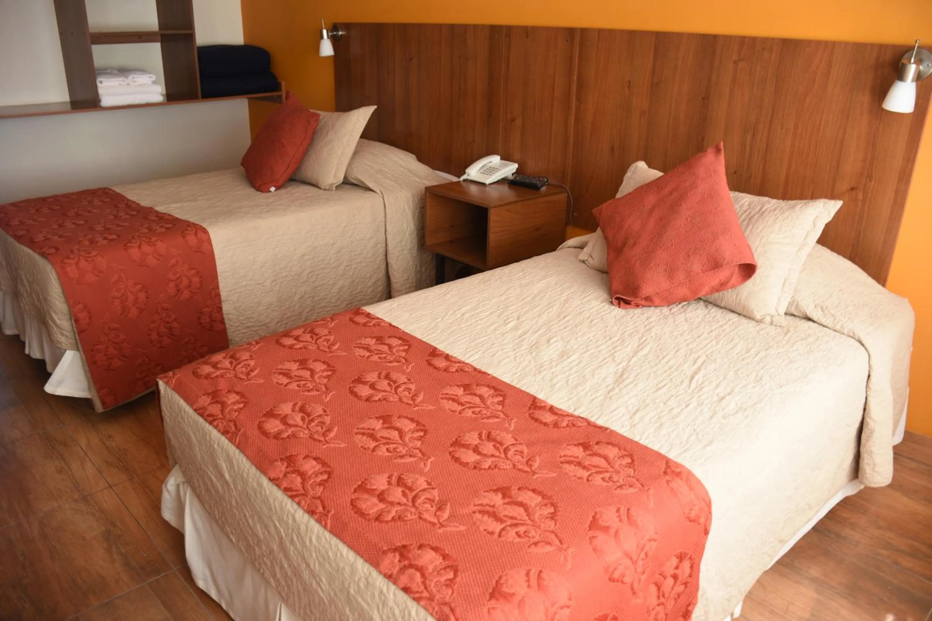 Two-Bedroom Apartment in Hotel Mitru - Tarija