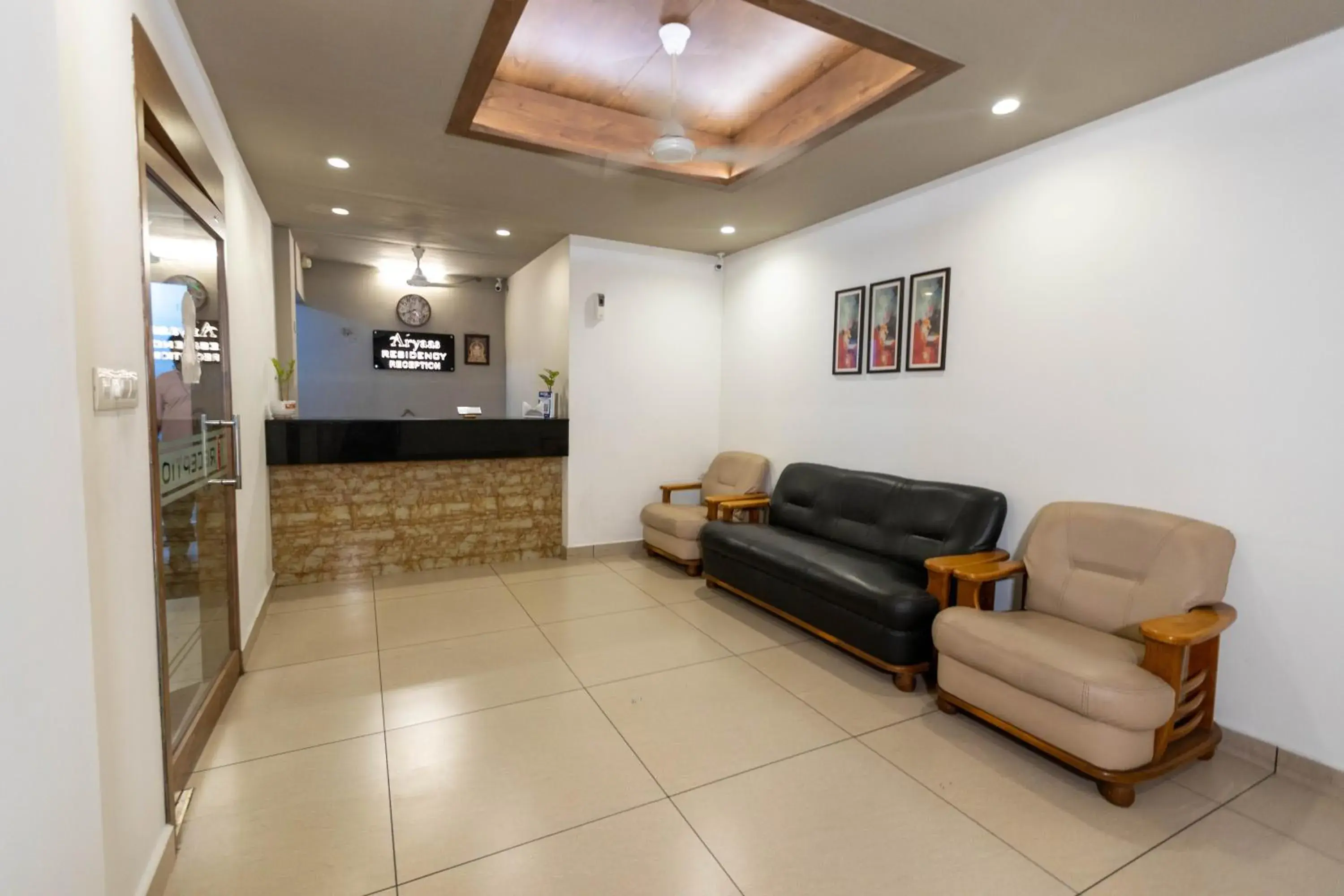 Seating area in Aryaas Residency Nettoor Seating area in Aryaas Residency Nettoor