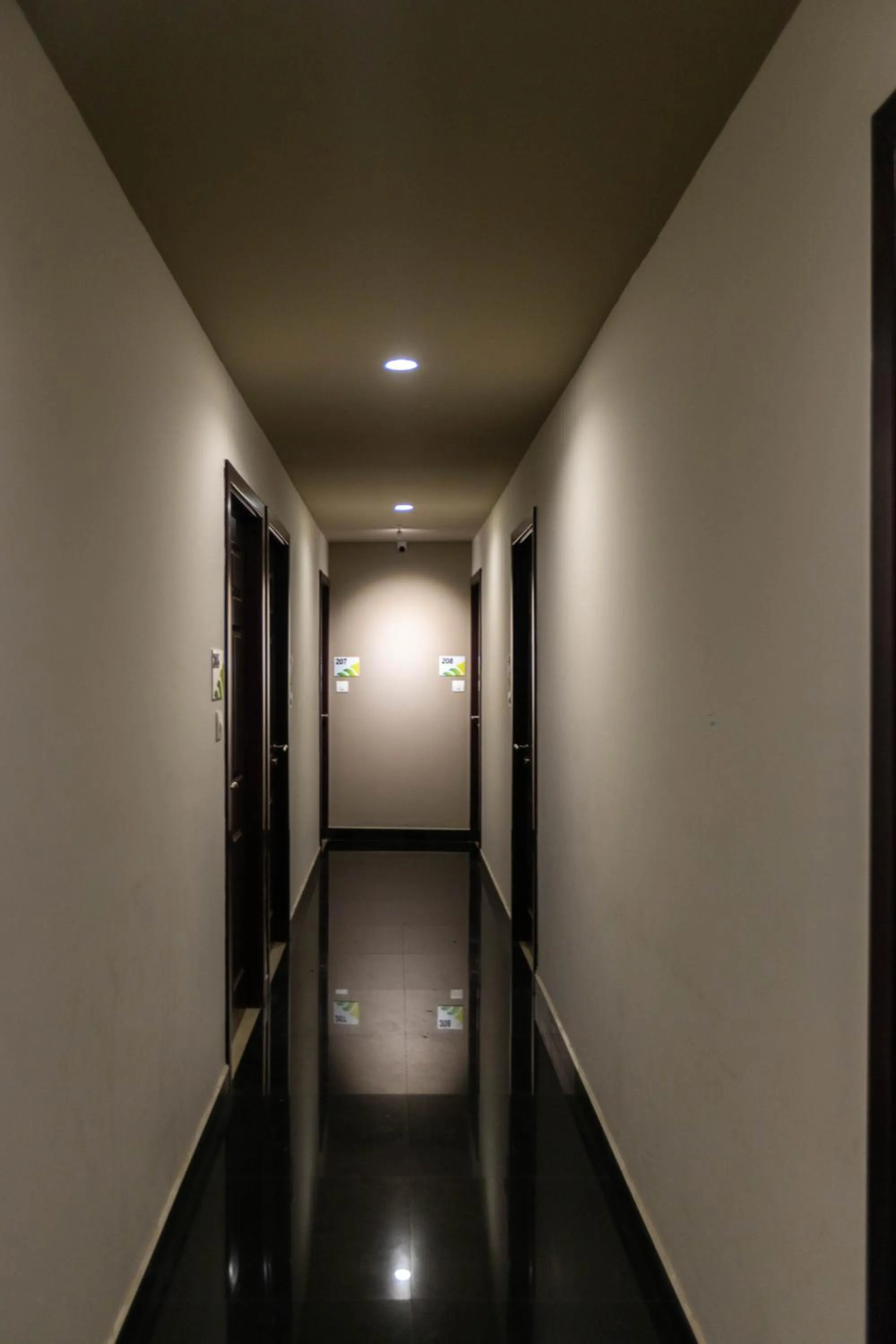 Aryaas Residency Nettoor