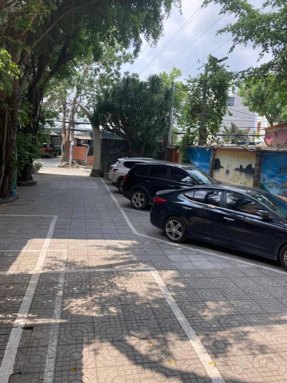 Property building in Ha Long hotel