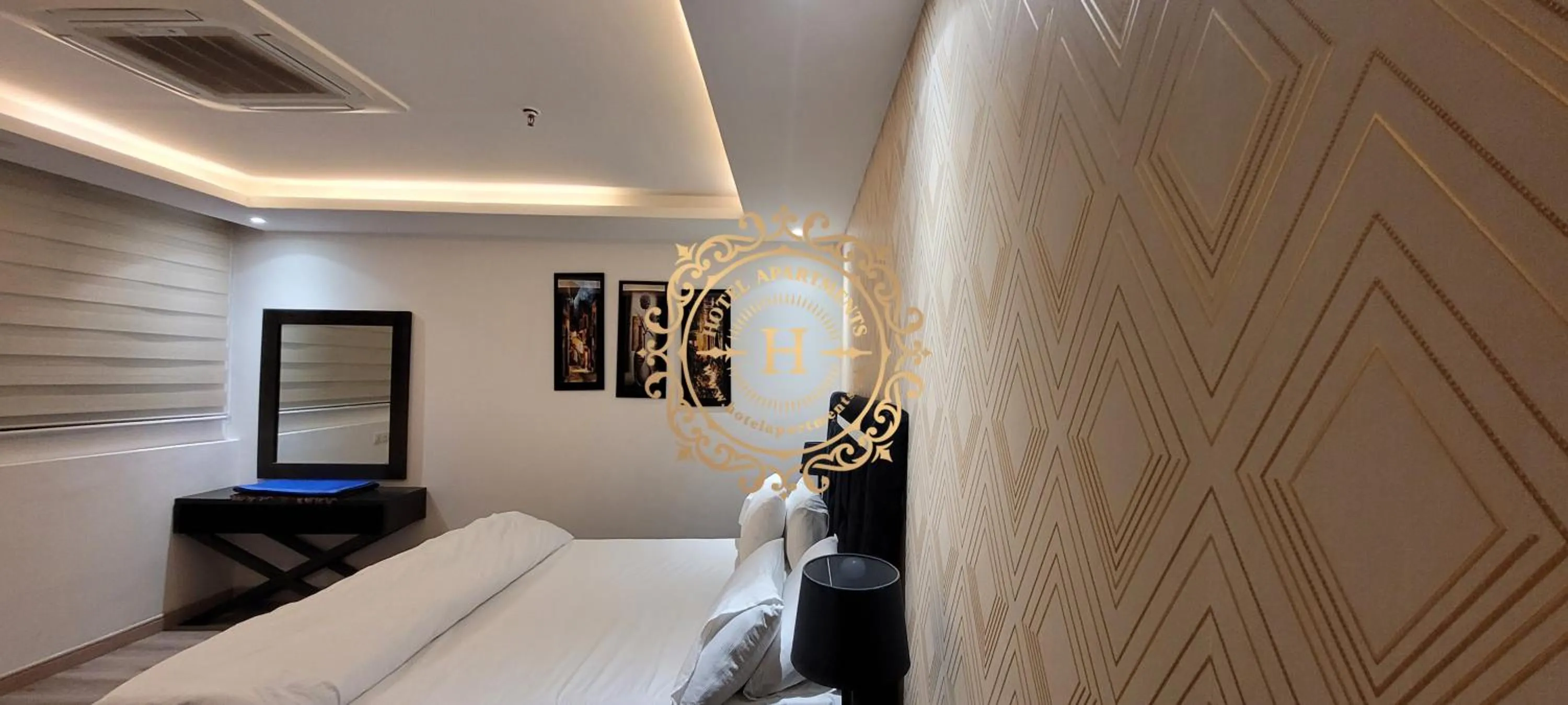 Bed in Goldcrest Apartments